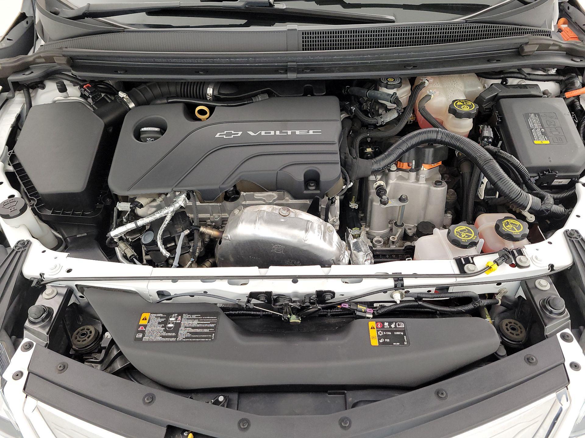 Thumbnail: 2017 Chevrolet Volt - 20