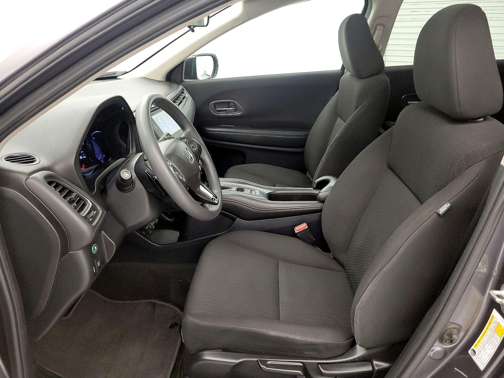 Thumbnail: 2018 Honda HR-V - 11