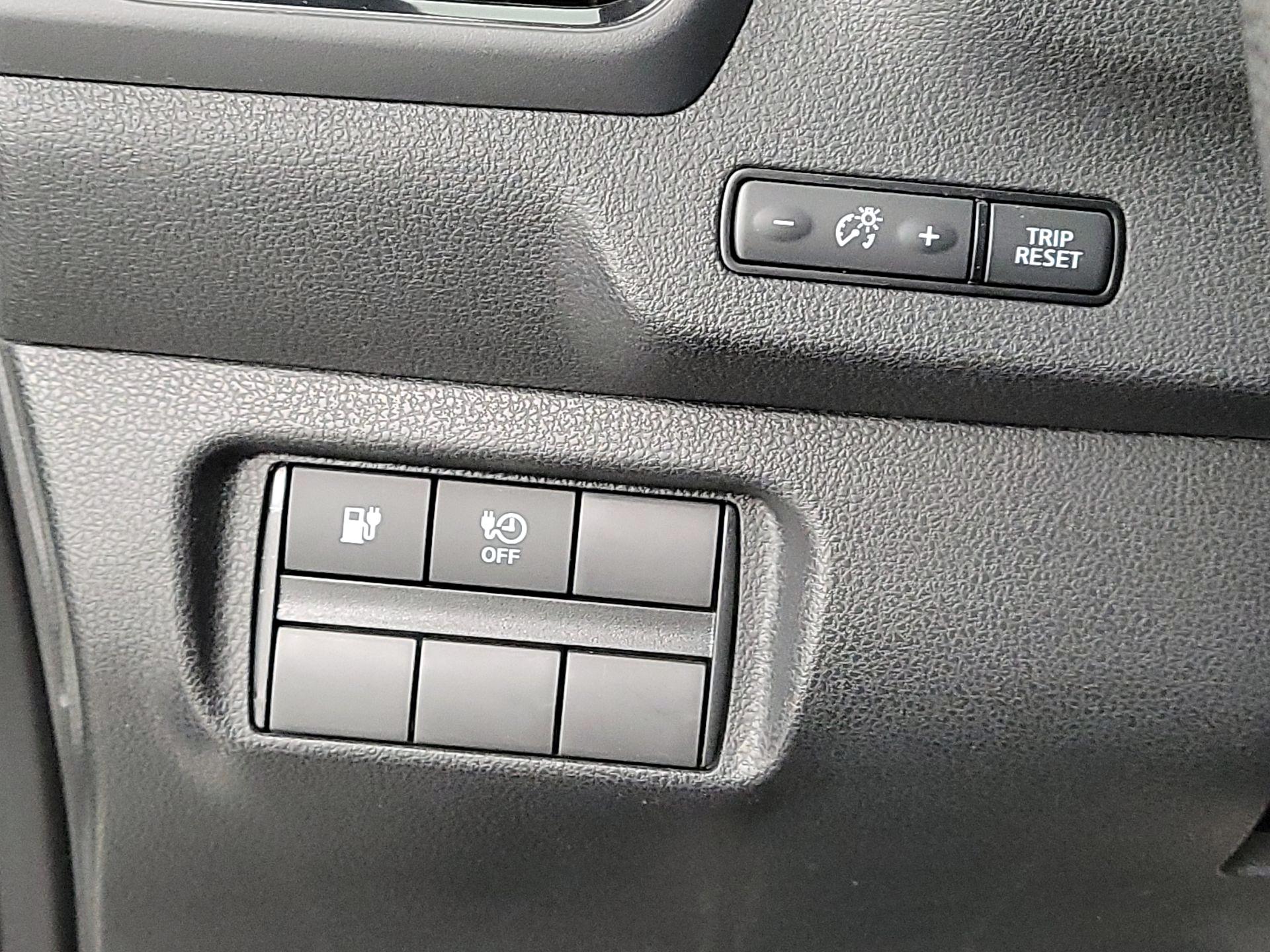 Thumbnail: 2019 Nissan Leaf - 13