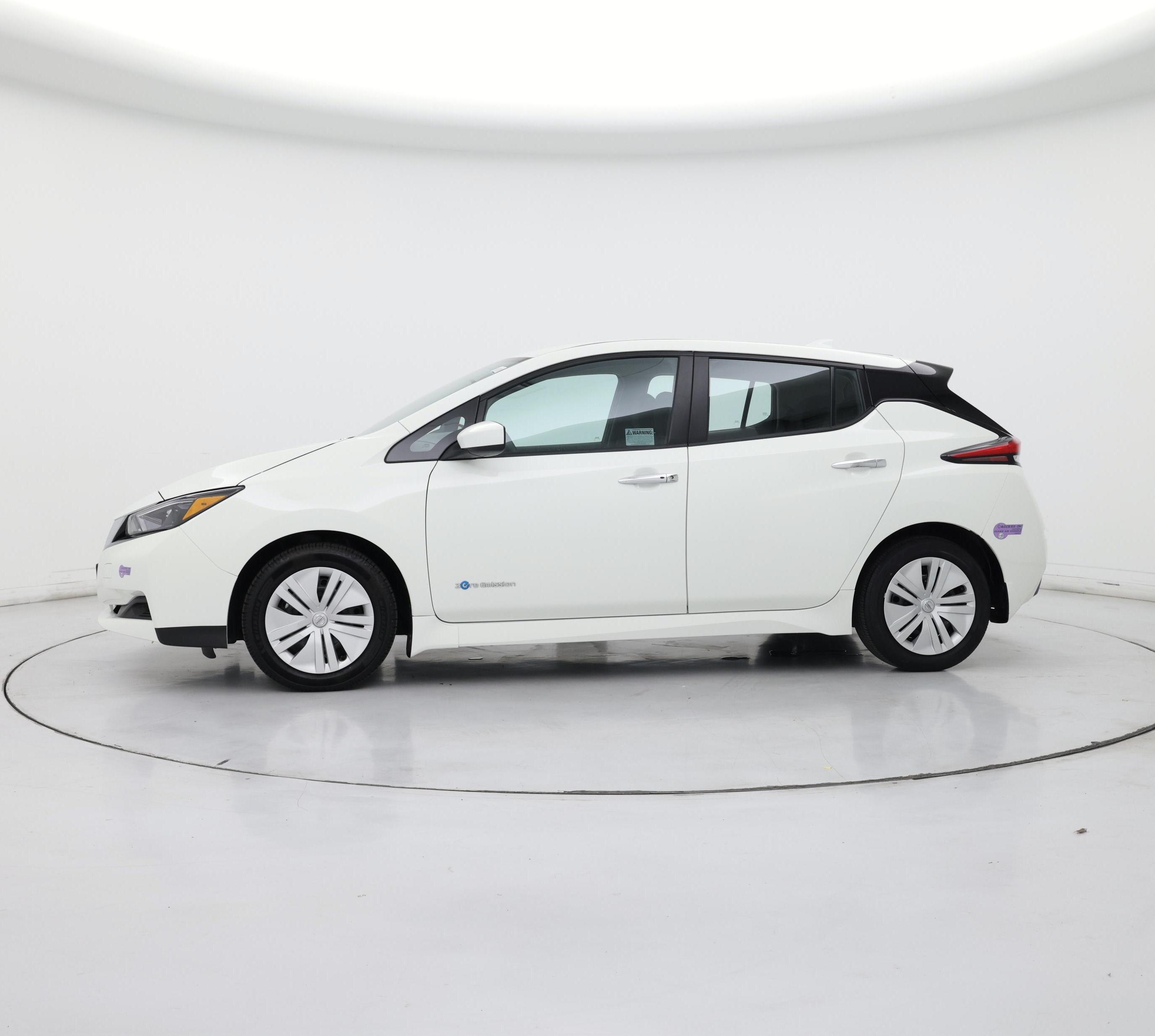 Thumbnail: 2019 Nissan Leaf - 3