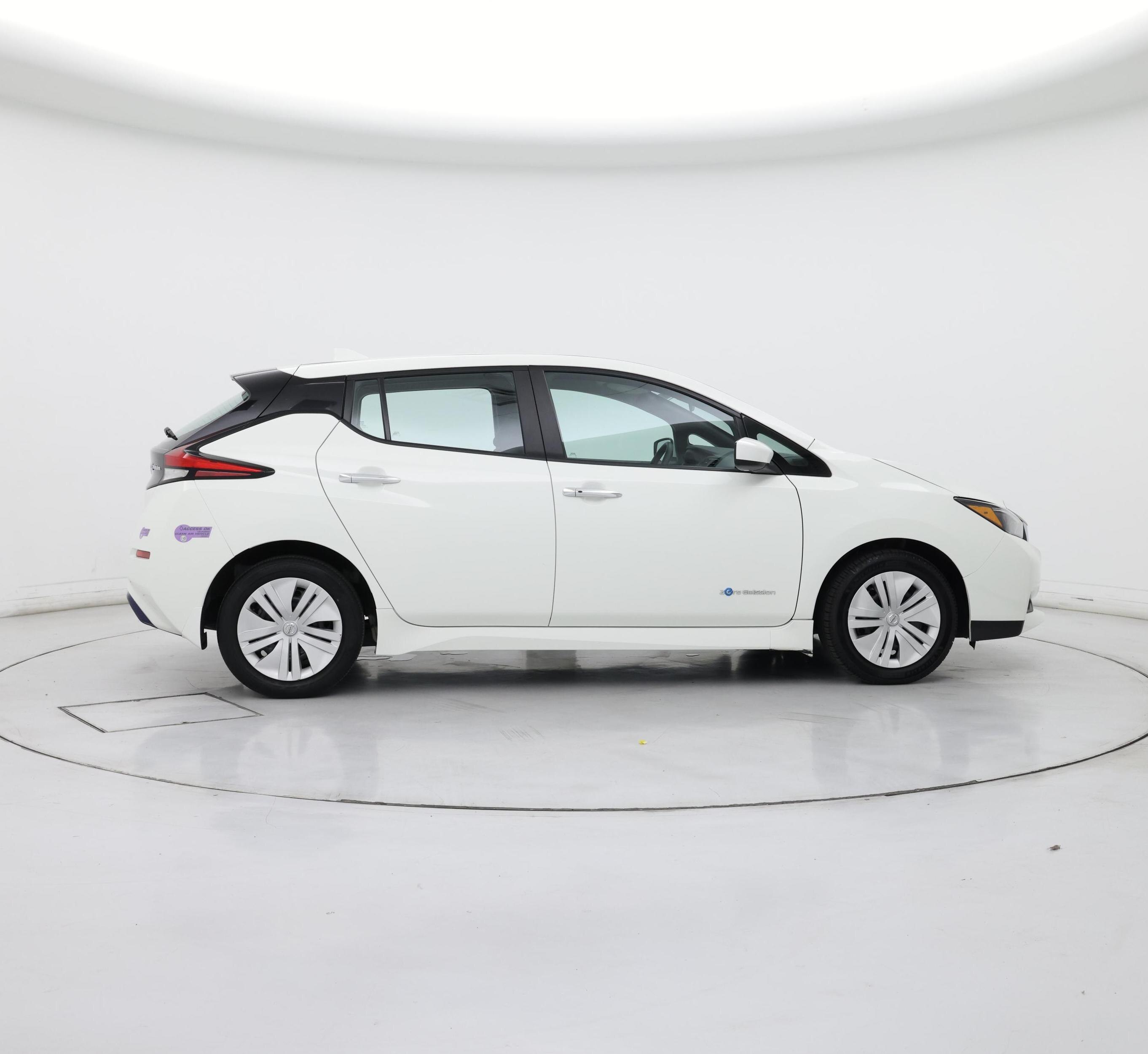 Thumbnail: 2019 Nissan Leaf - 7