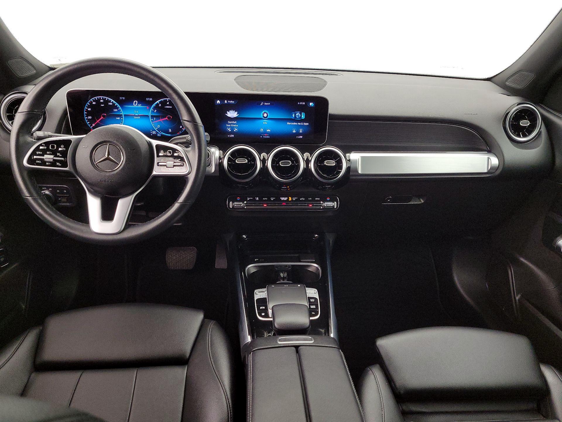 Thumbnail: 2020 Mercedes-Benz GLB - 9