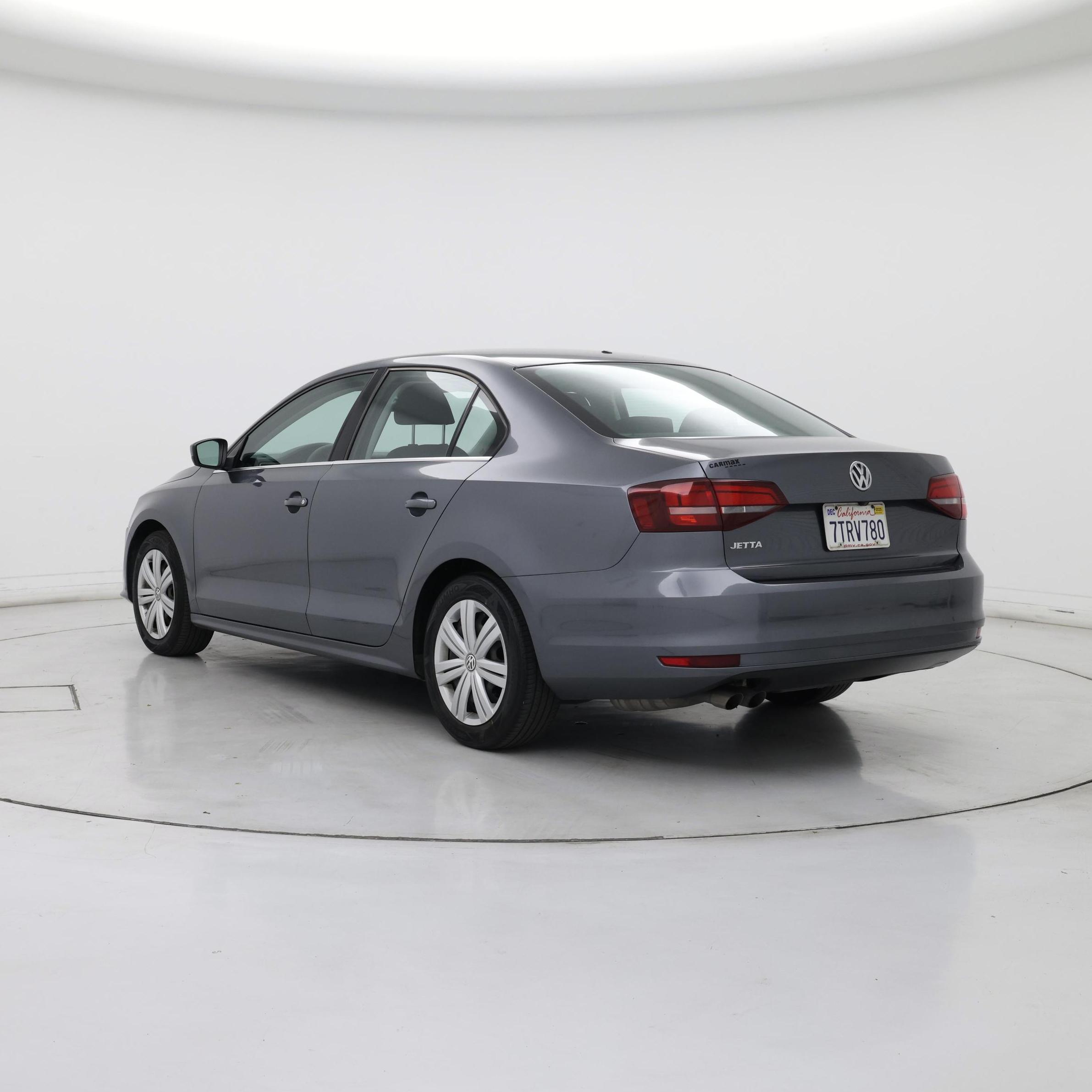 Thumbnail: 2017 Volkswagen Jetta - 2