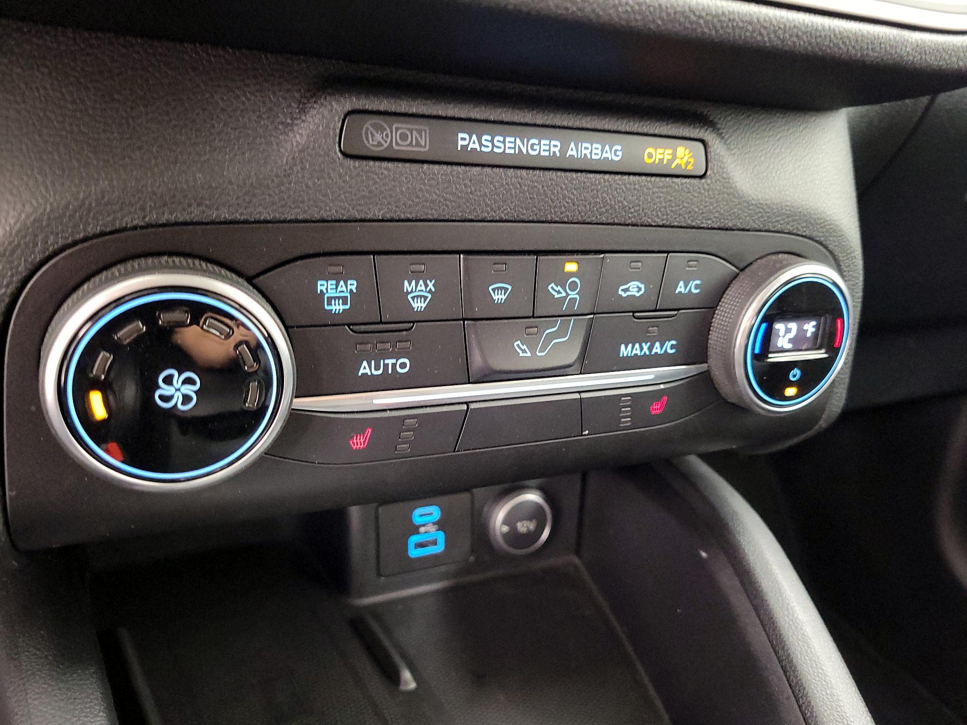 Thumbnail: 2020 Ford Escape - 17