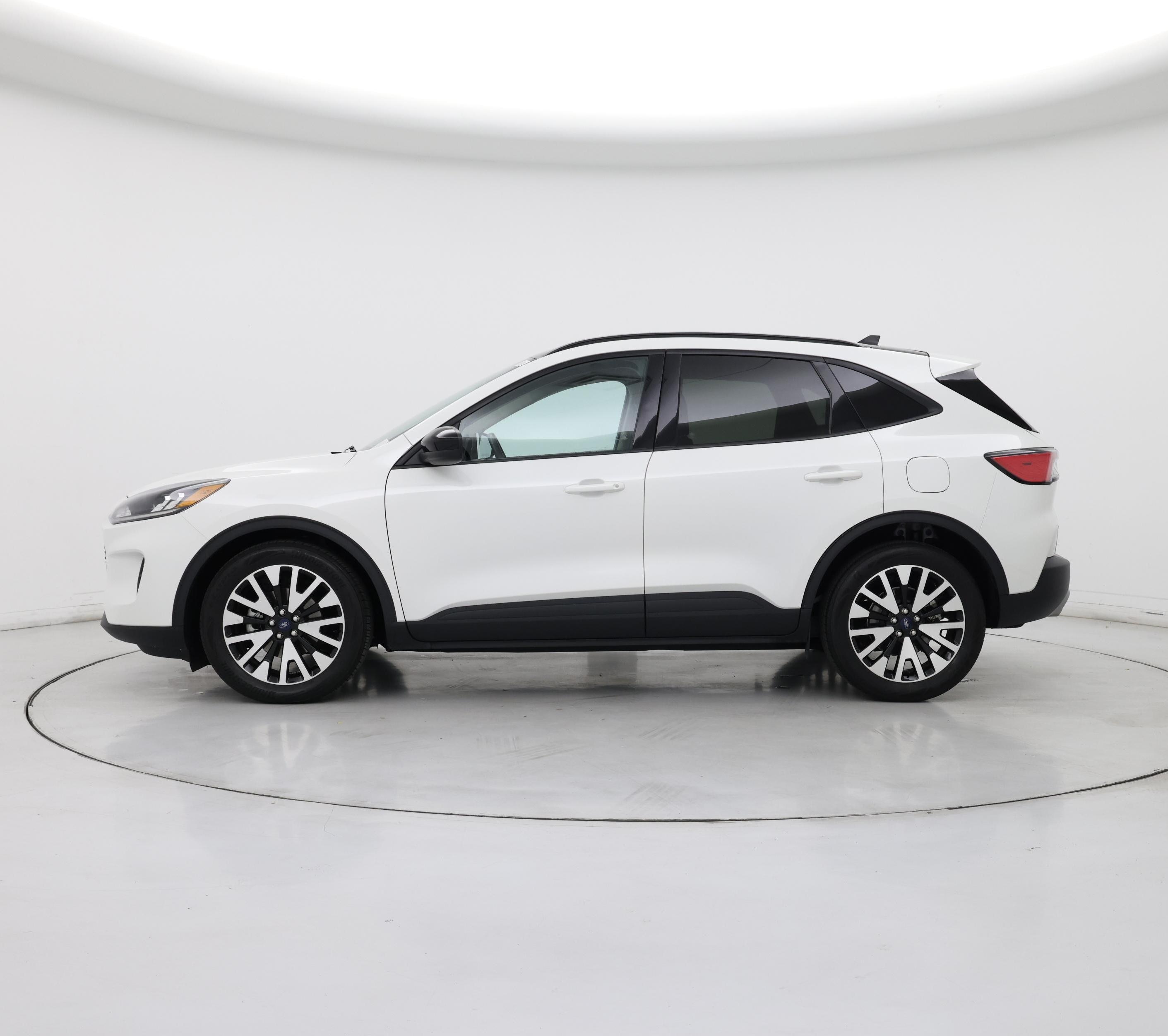 Thumbnail: 2020 Ford Escape - 3