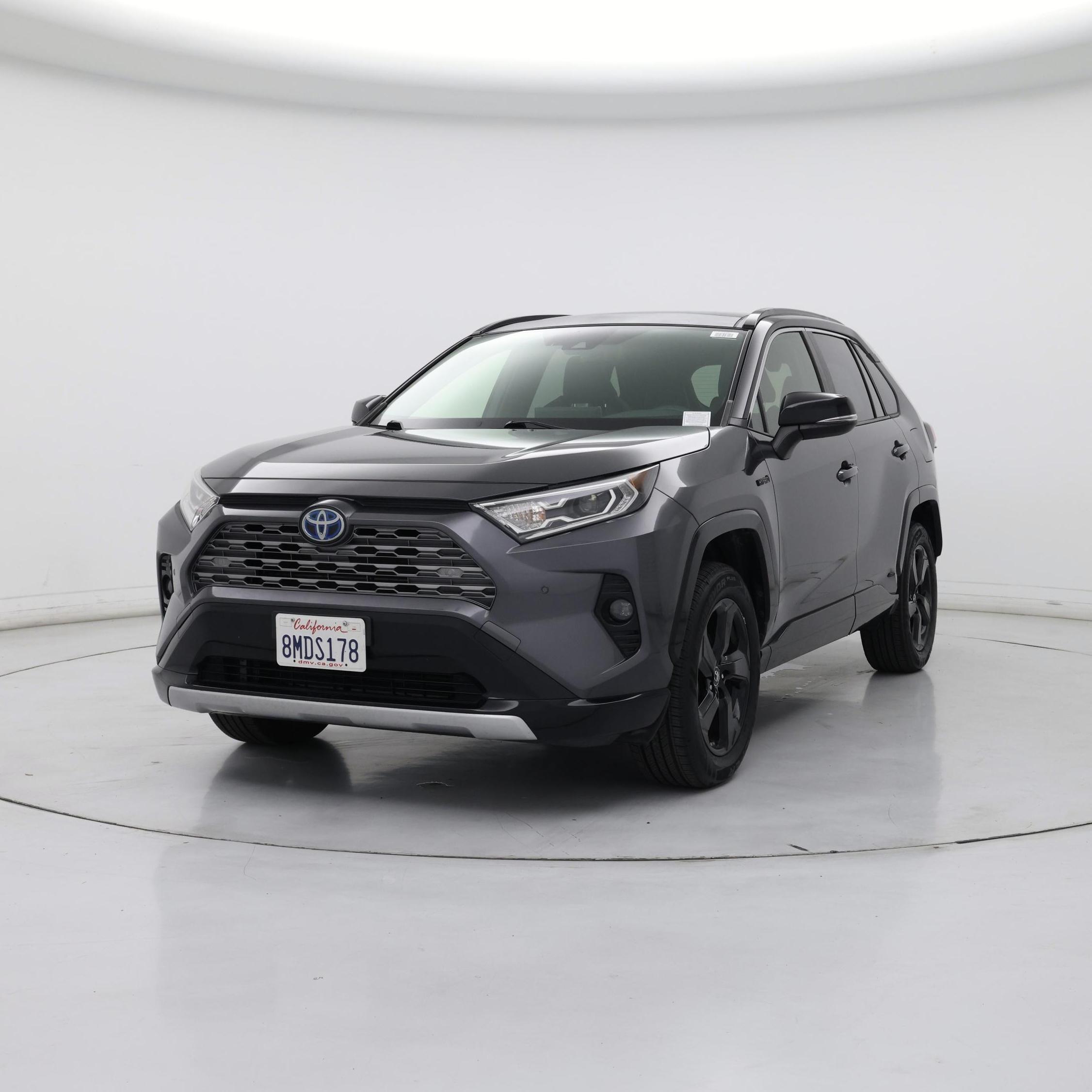 Thumbnail: 2019 Toyota RAV4 - 4