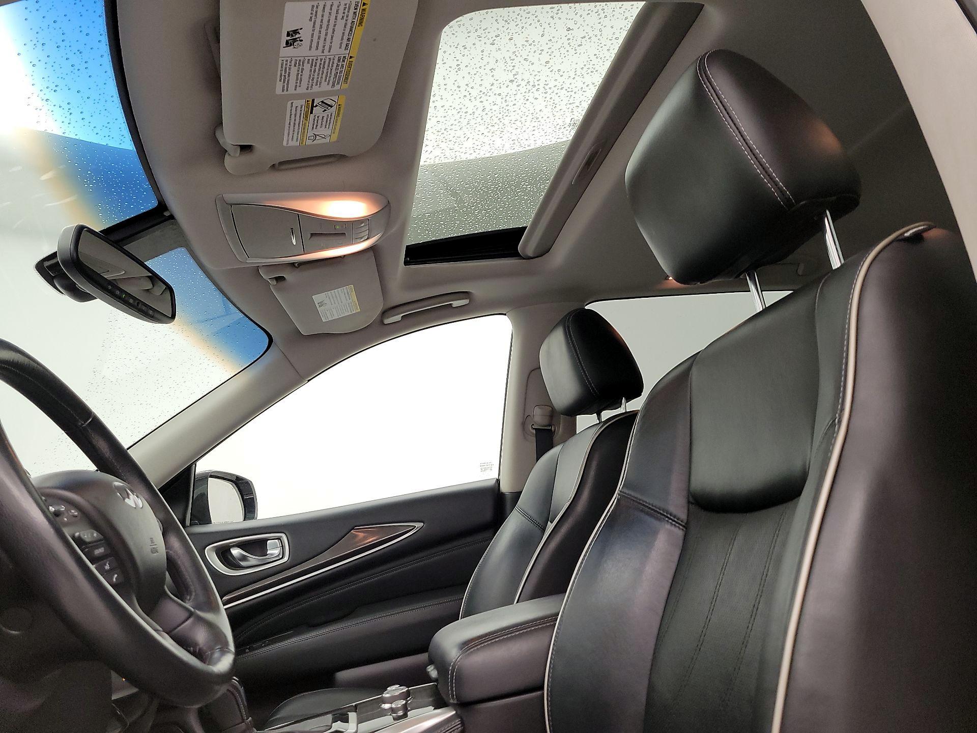 Thumbnail: 2016 INFINITI QX60 - 19