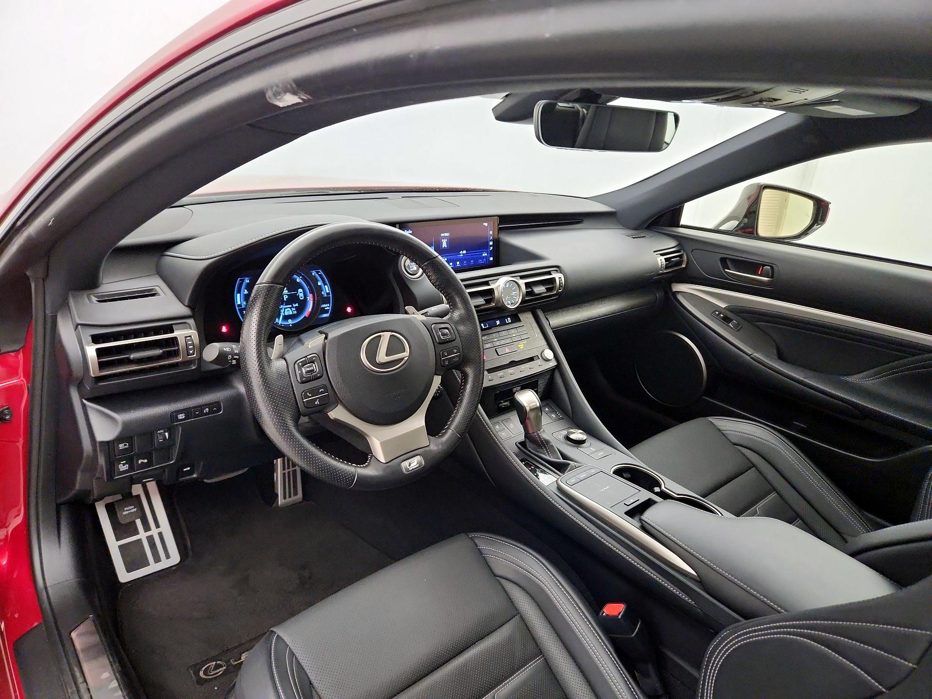 Thumbnail: 2020 Lexus RC - 9