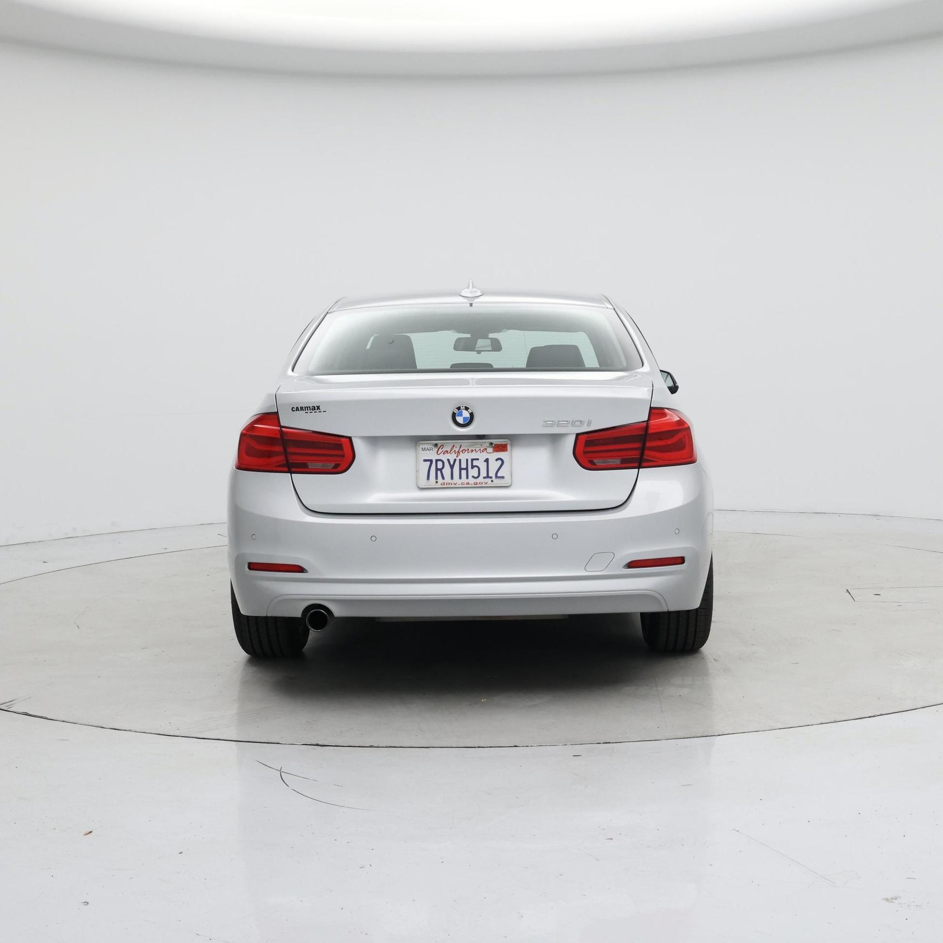 Thumbnail: 2016 BMW 3 Series - 6