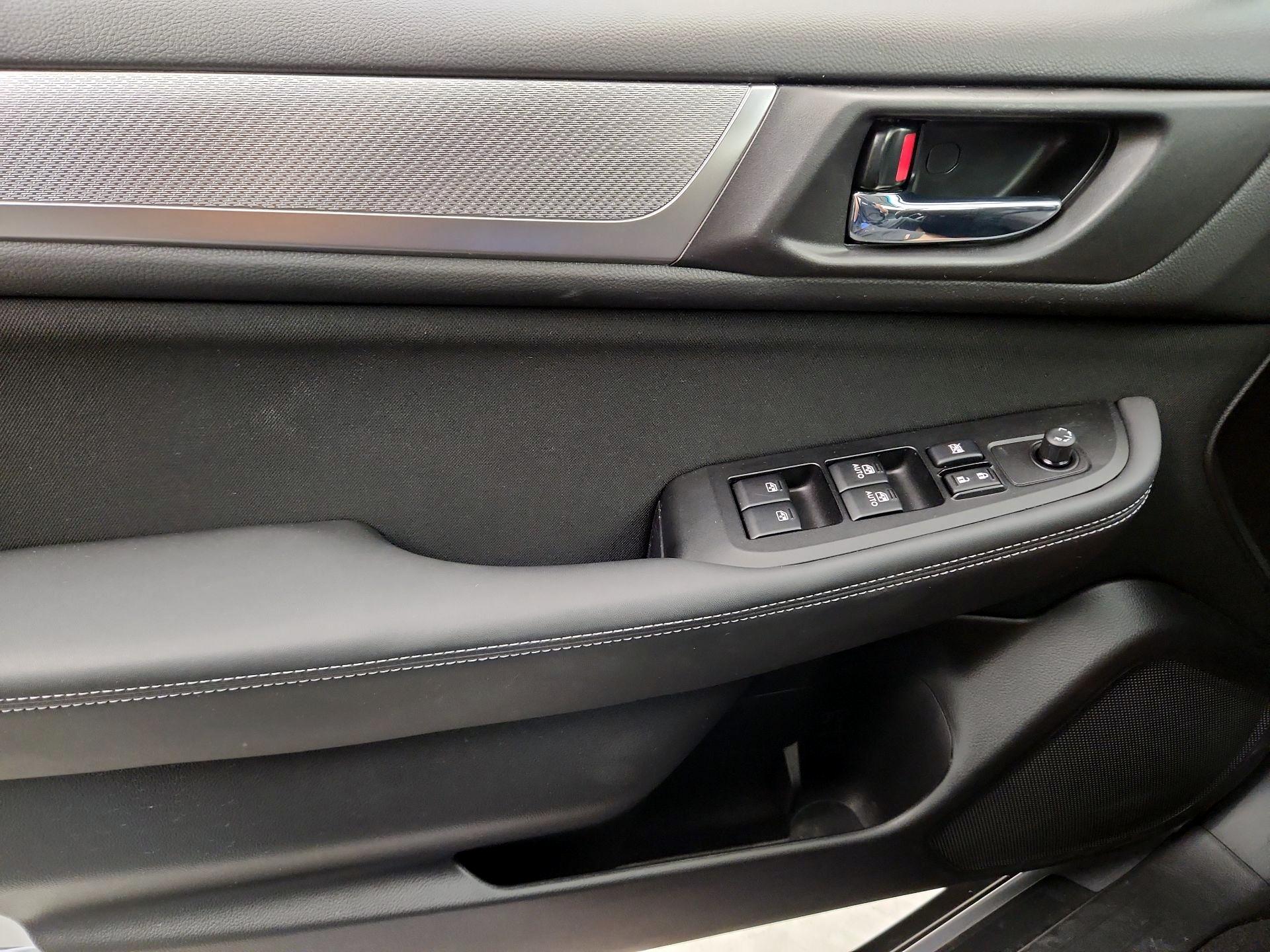 Thumbnail: 2017 Subaru Outback - 12