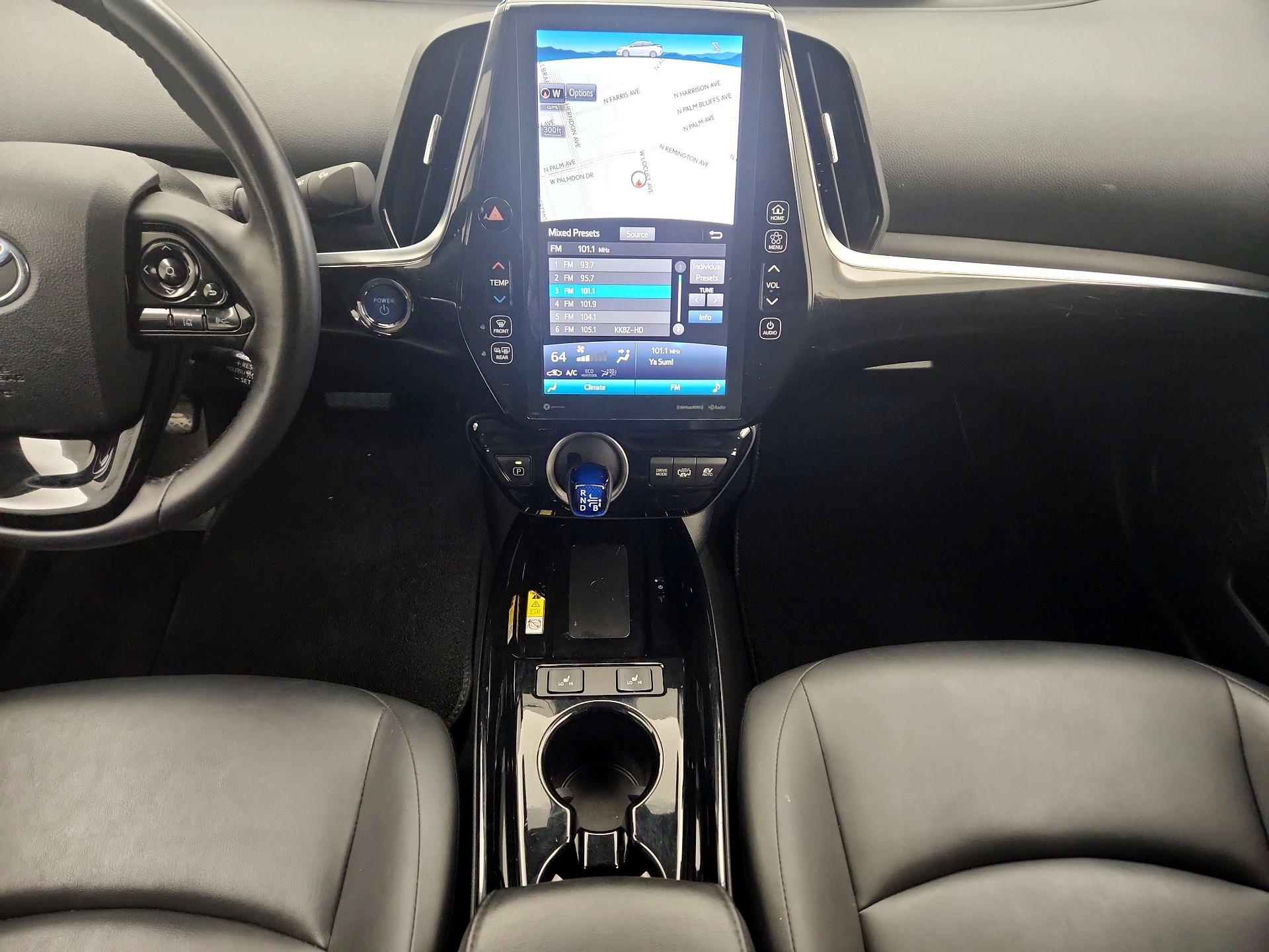 Thumbnail: 2020 Toyota Prius Prime - 18