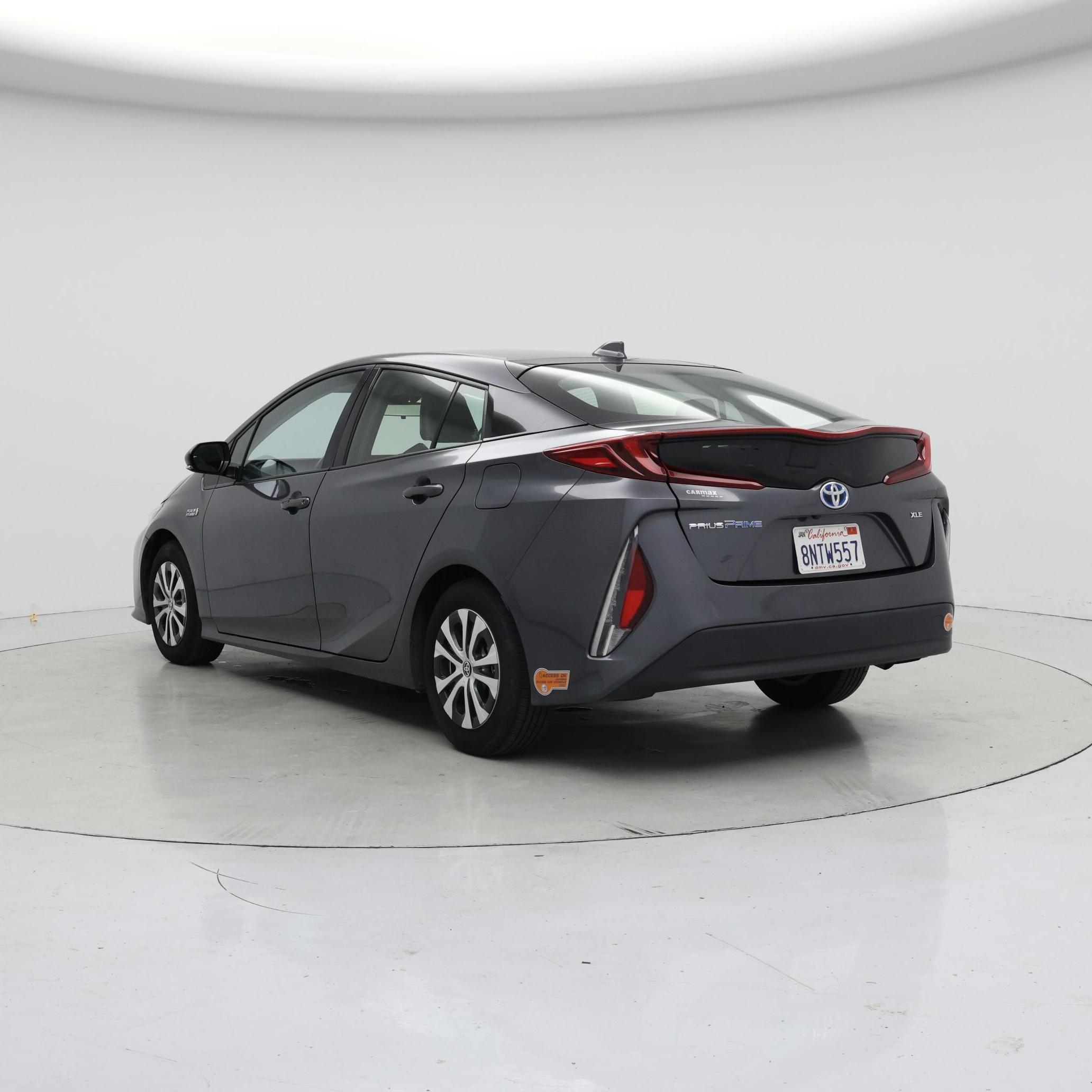Thumbnail: 2020 Toyota Prius Prime - 2