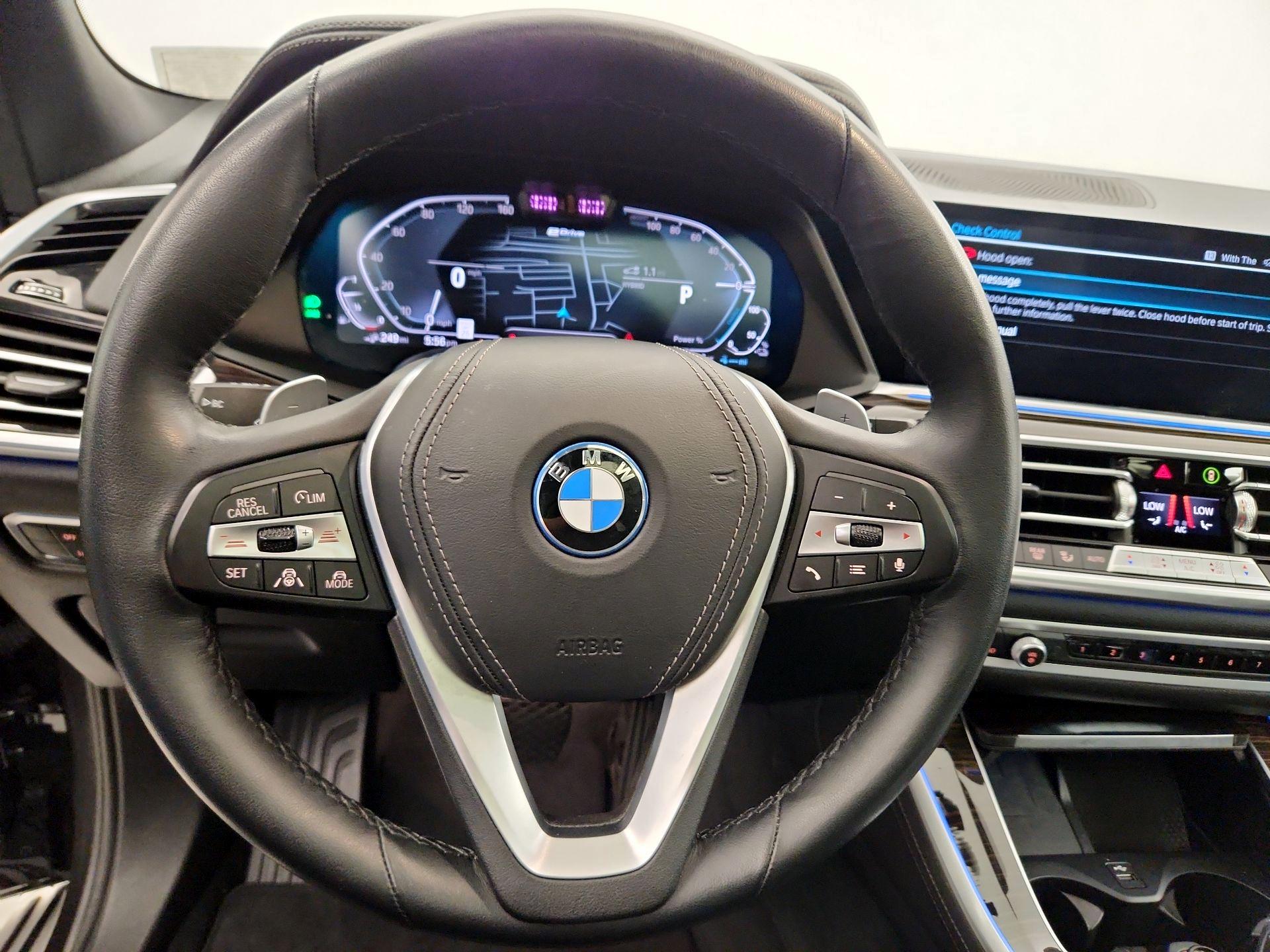 Thumbnail: 2023 BMW X5 - 10