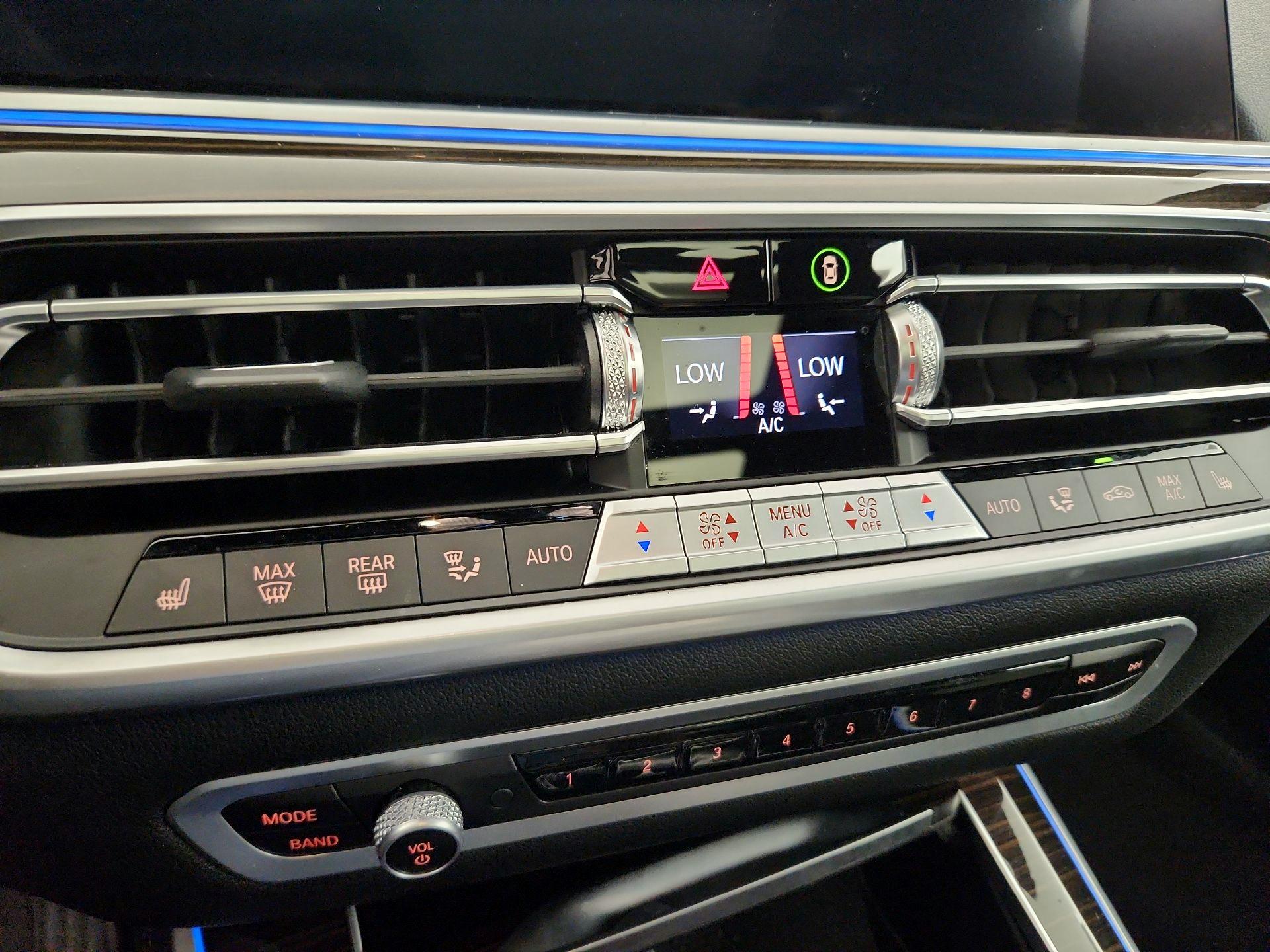 Thumbnail: 2023 BMW X5 - 17