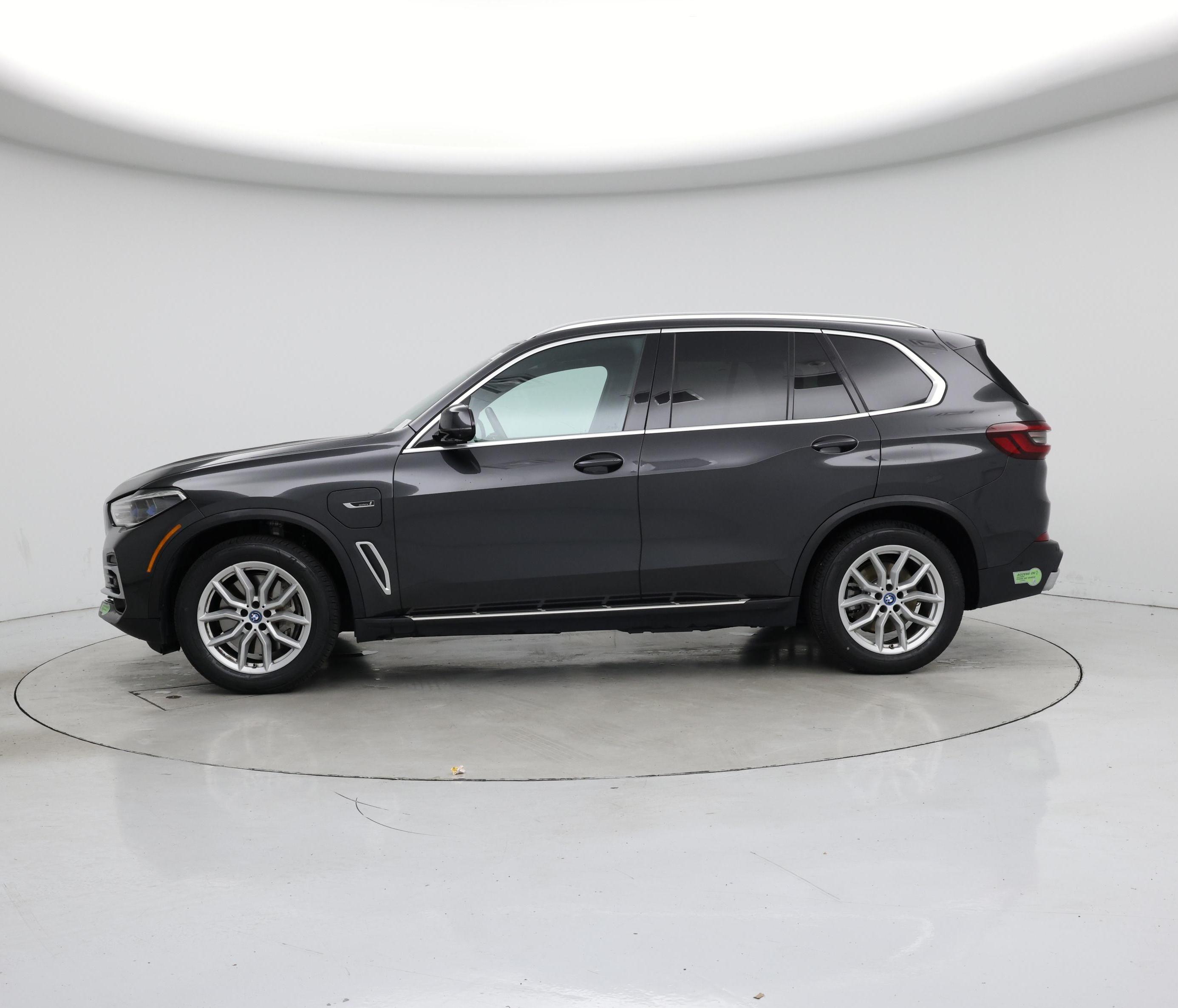Thumbnail: 2023 BMW X5 - 3