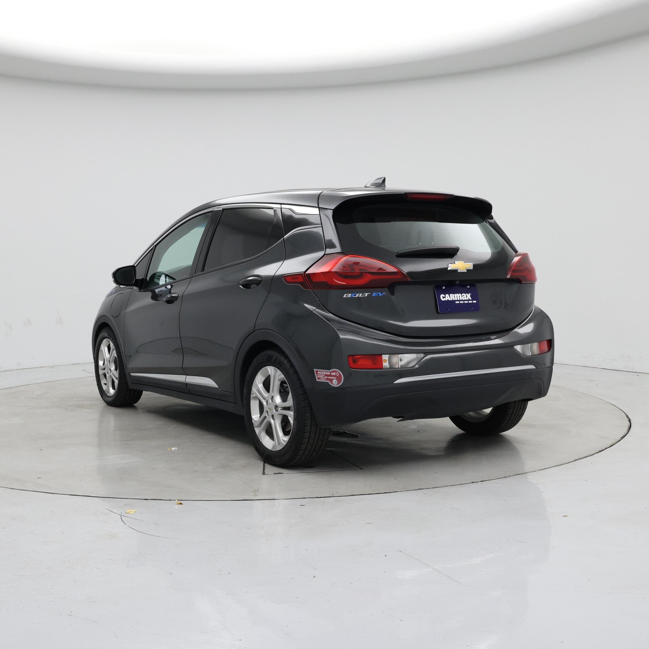 Thumbnail: 2021 Chevrolet Bolt EV - 2