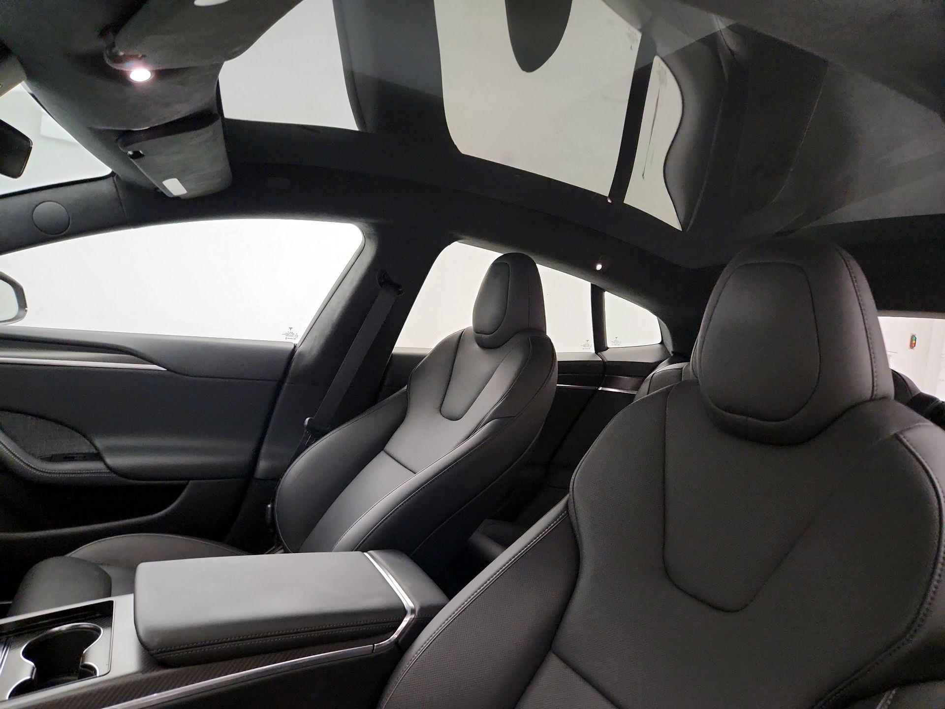 Thumbnail: 2021 Tesla Model S - 18
