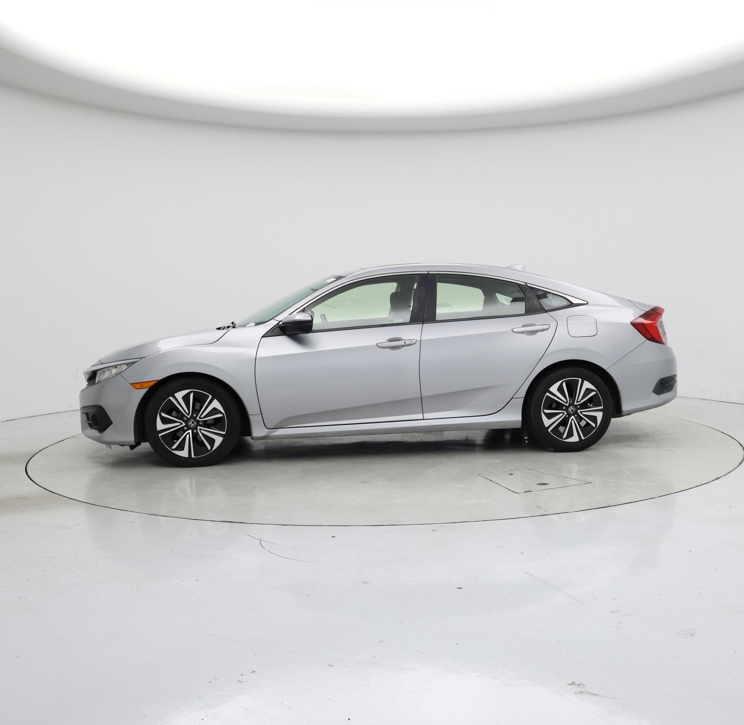 Thumbnail: 2018 Honda Civic - 3