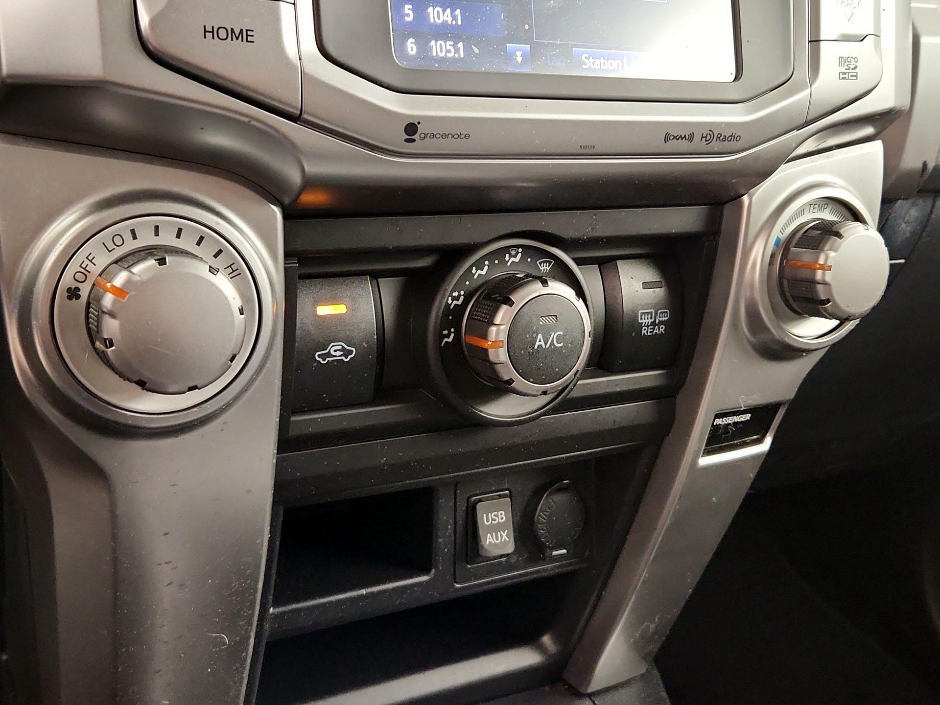 Thumbnail: 2017 Toyota 4Runner - 16