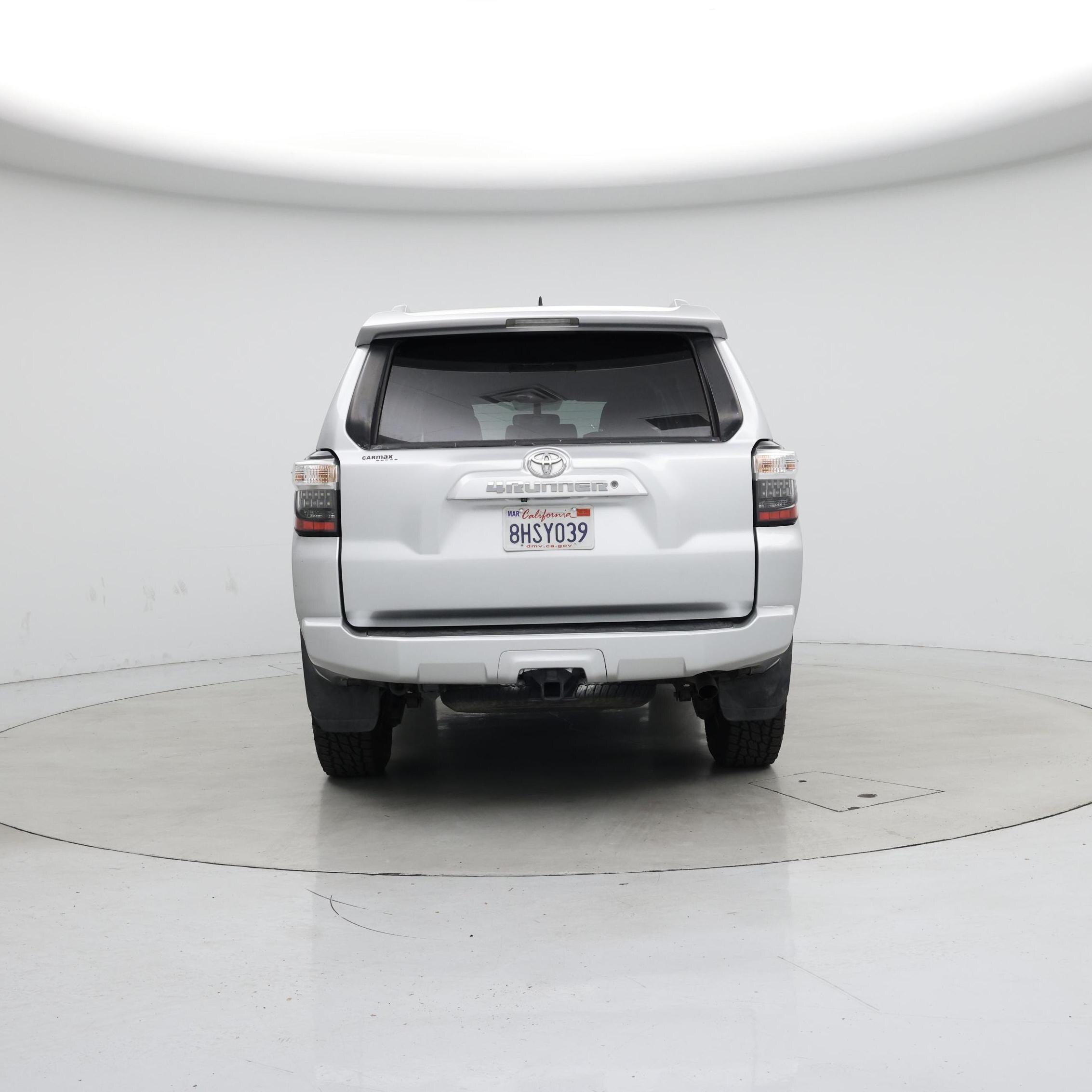 Thumbnail: 2017 Toyota 4Runner - 6