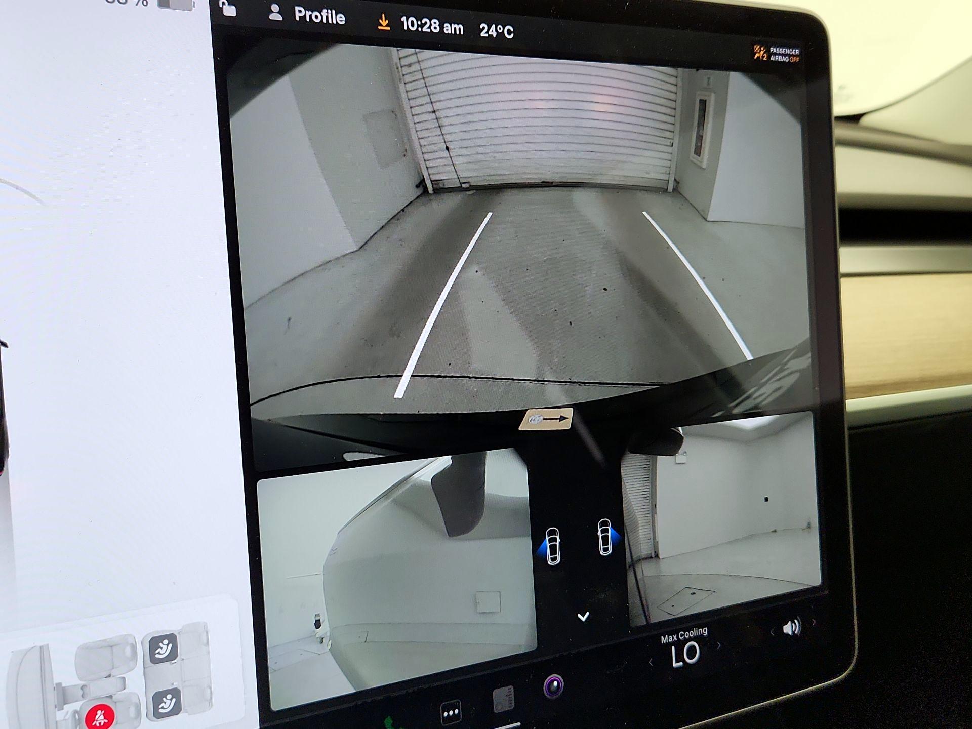 Thumbnail: 2021 Tesla Model 3 - 14