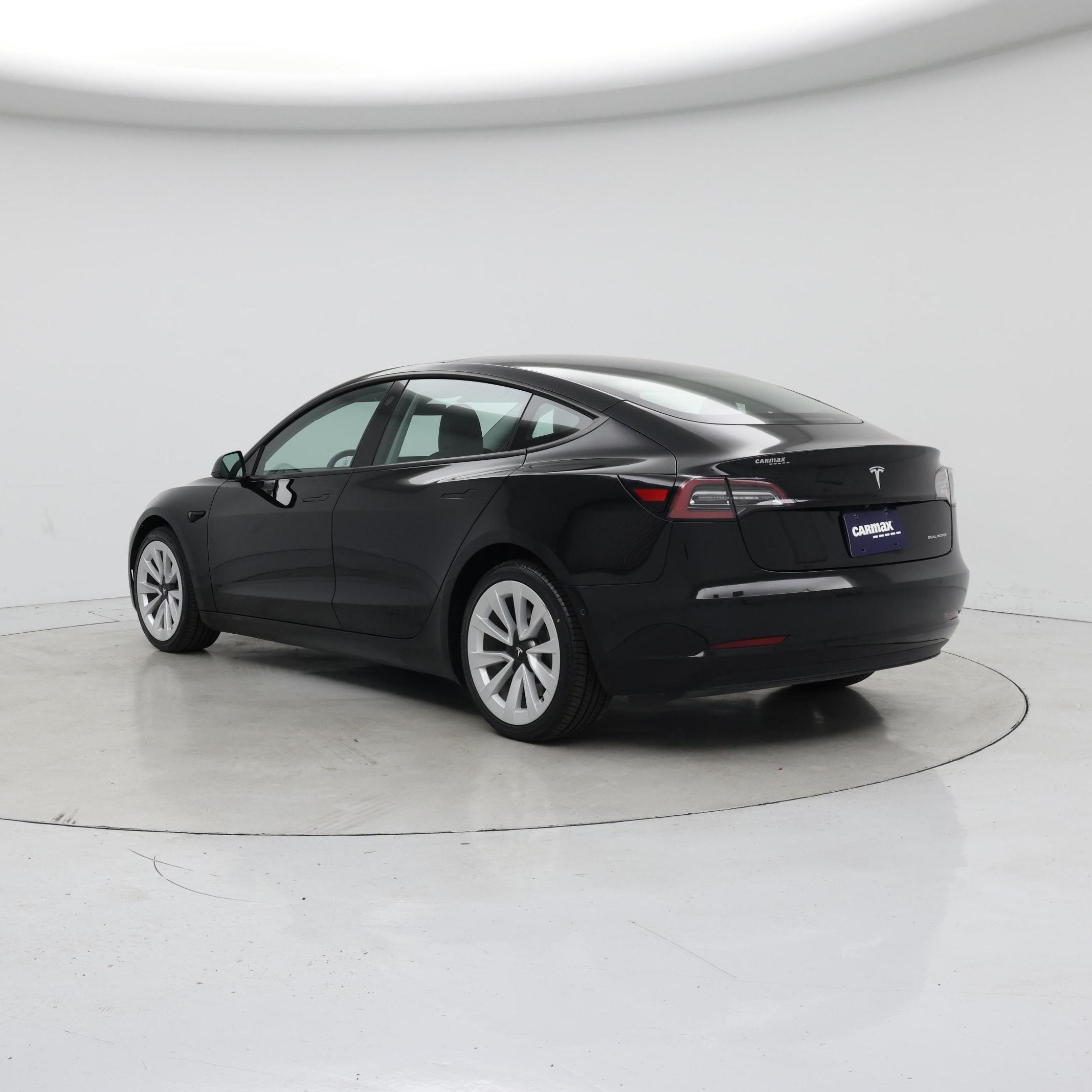 Thumbnail: 2021 Tesla Model 3 - 2