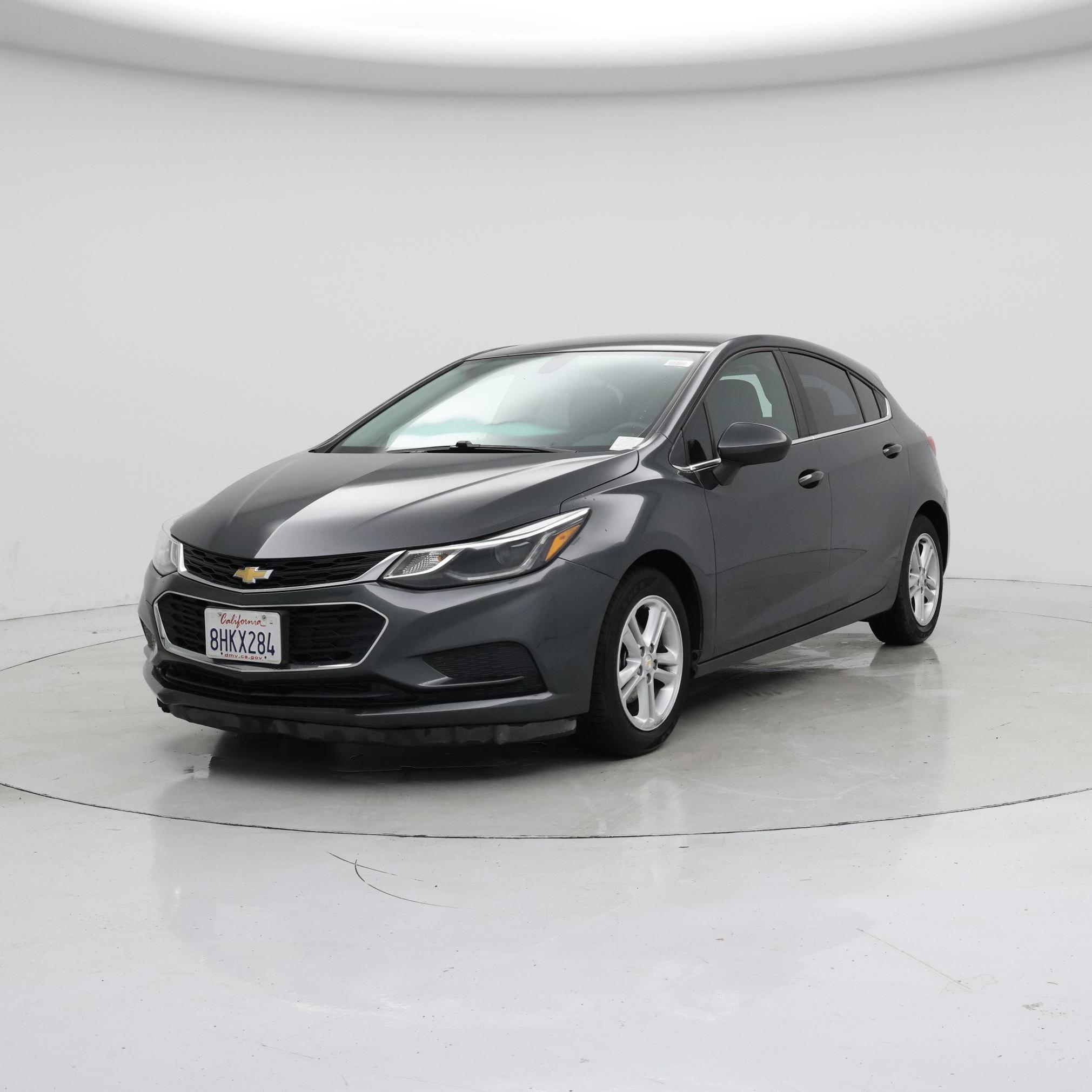 Thumbnail: 2017 Chevrolet Cruze - 4