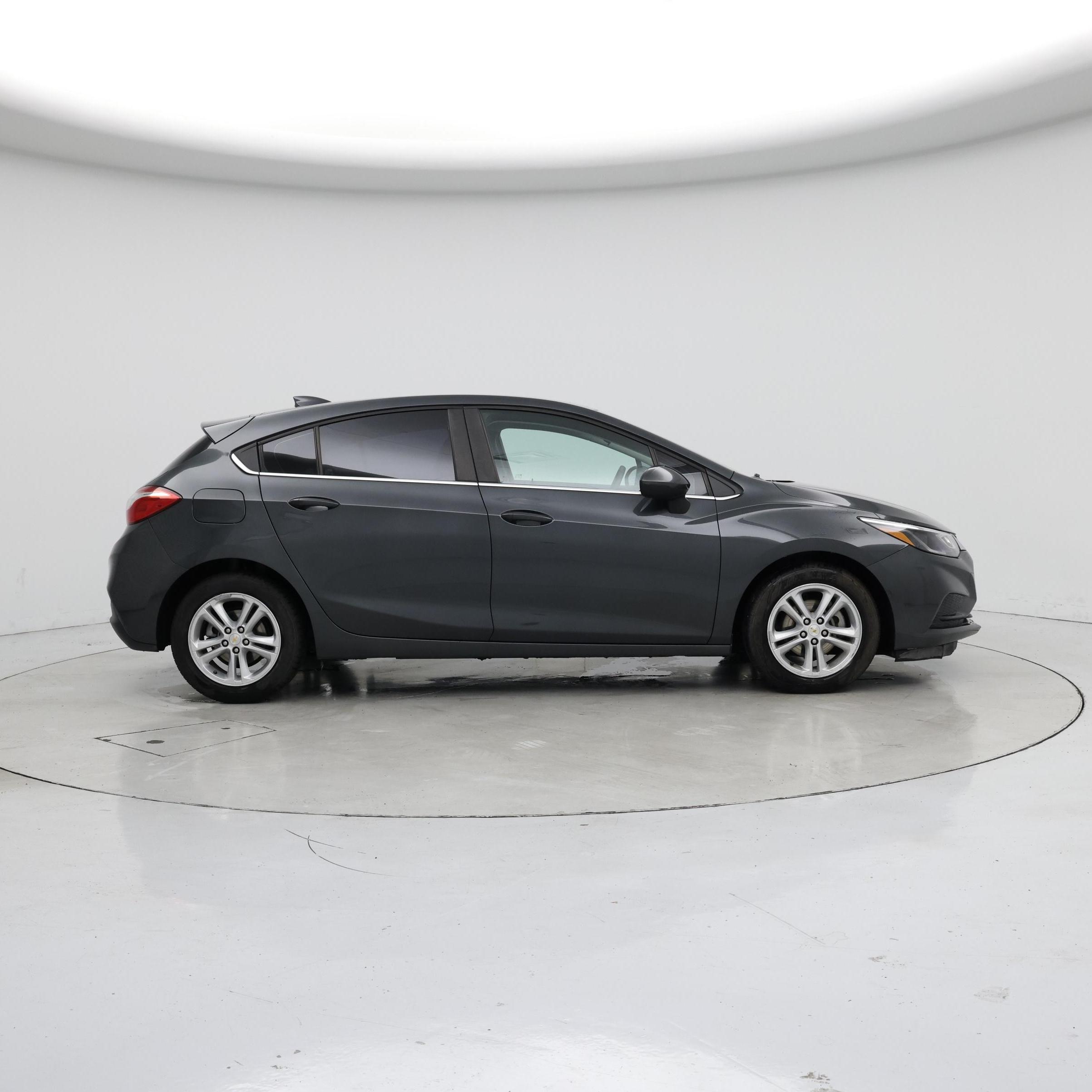 Thumbnail: 2017 Chevrolet Cruze - 7