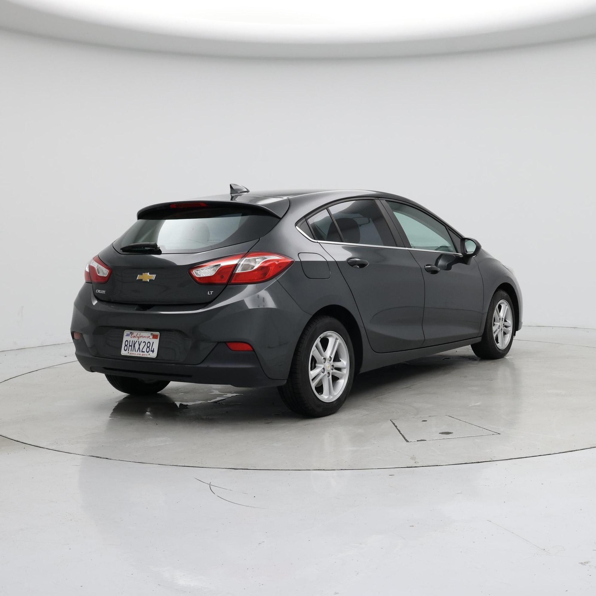 Thumbnail: 2017 Chevrolet Cruze - 8