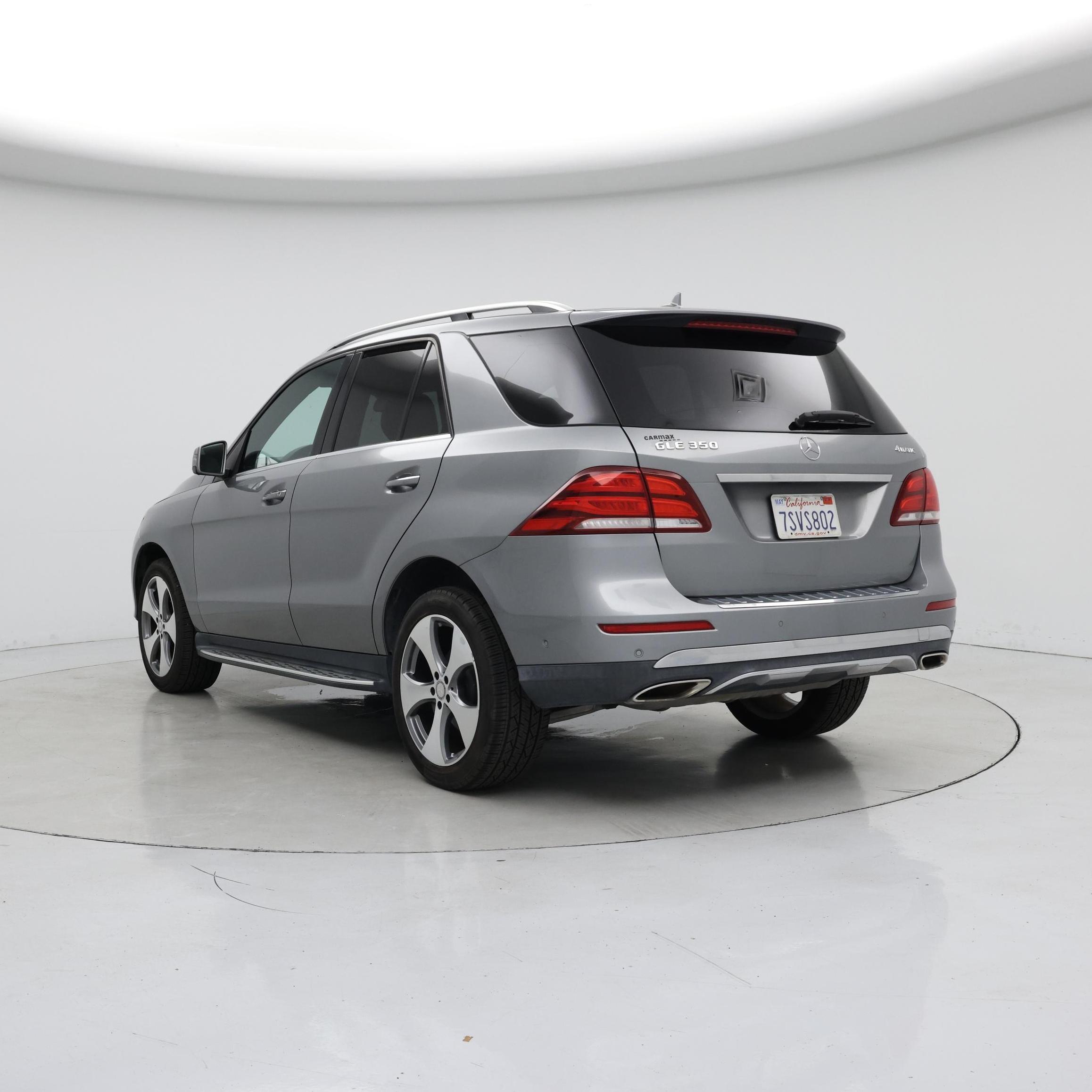 Thumbnail: 2016 Mercedes-Benz GLE - 2