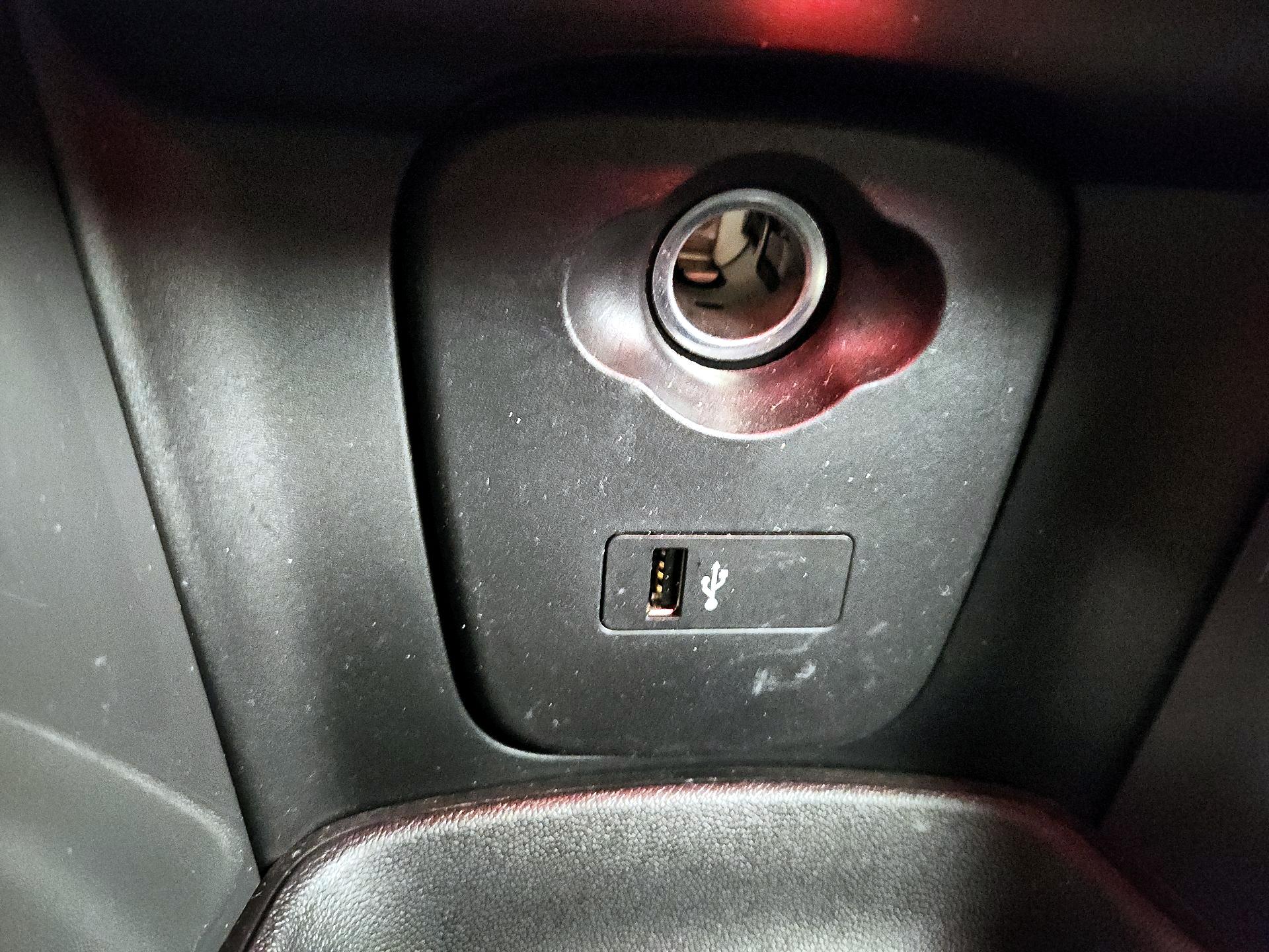 Thumbnail: 2019 MINI Cooper Hardtop - 18