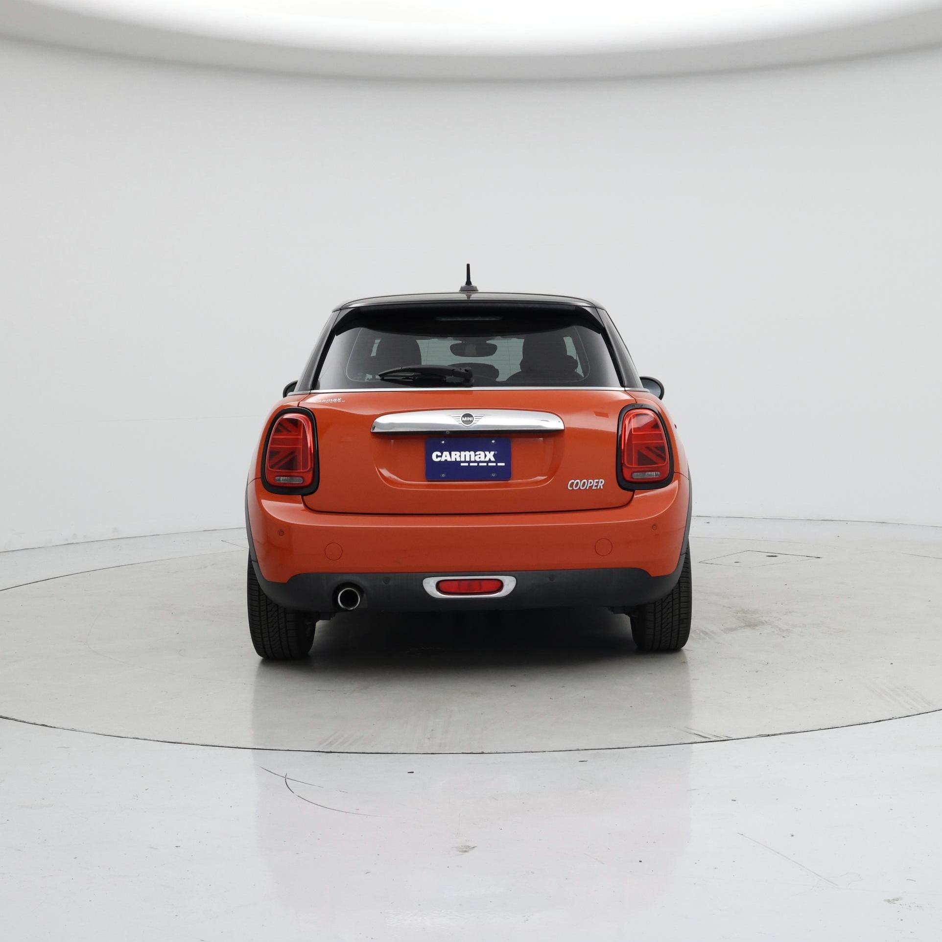 Thumbnail: 2019 MINI Cooper Hardtop - 6