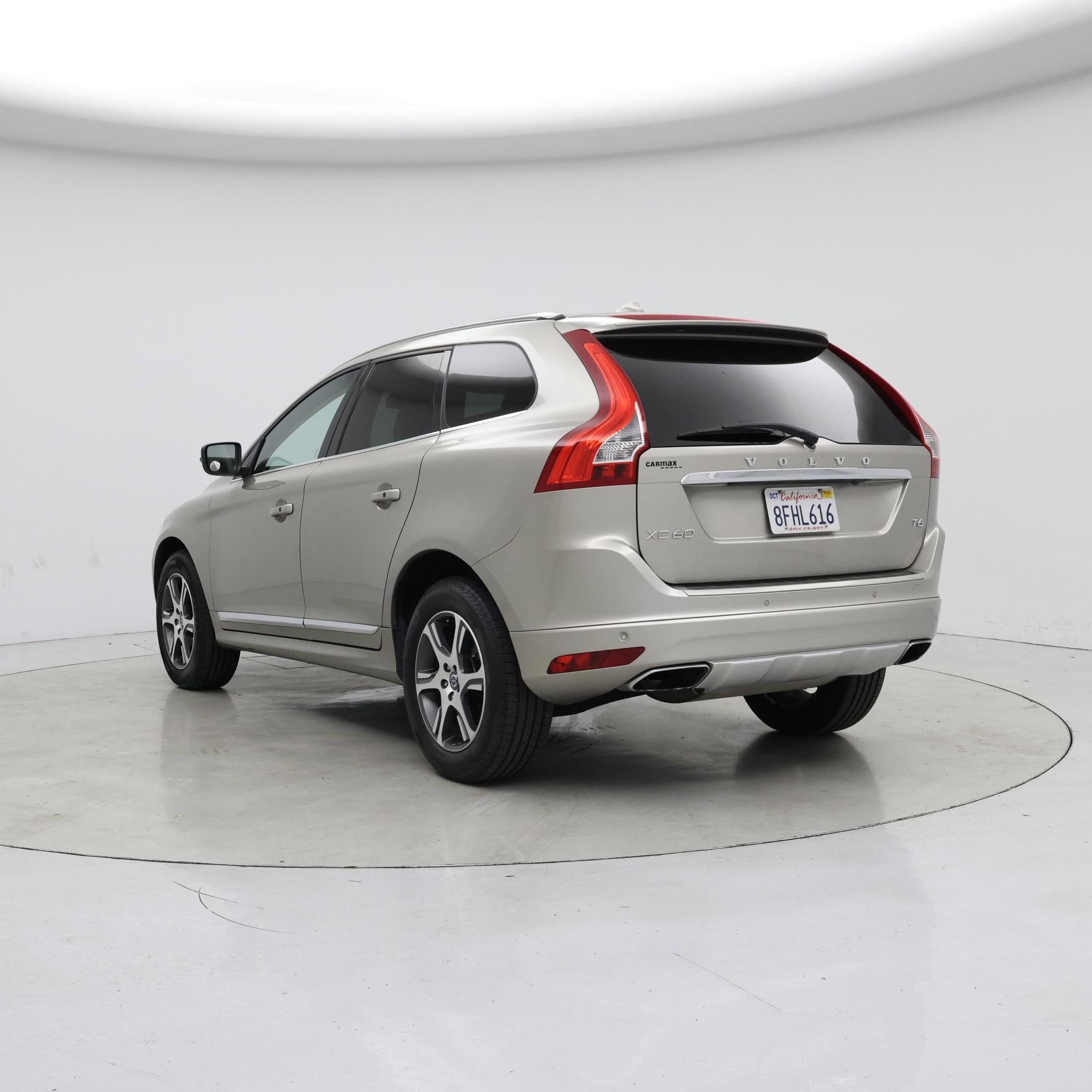 Thumbnail: 2015 Volvo XC60 - 2