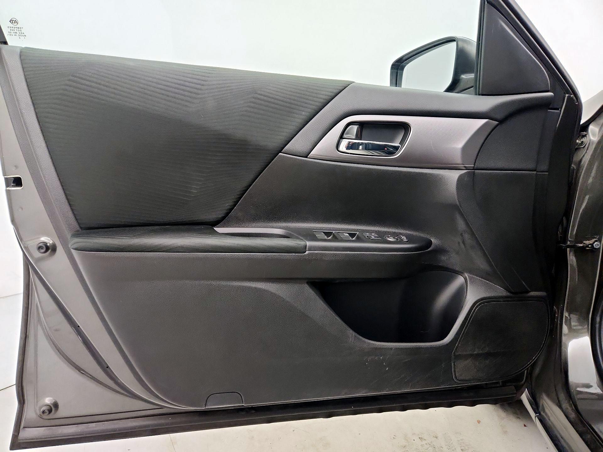 Thumbnail: 2014 Honda Accord - 12