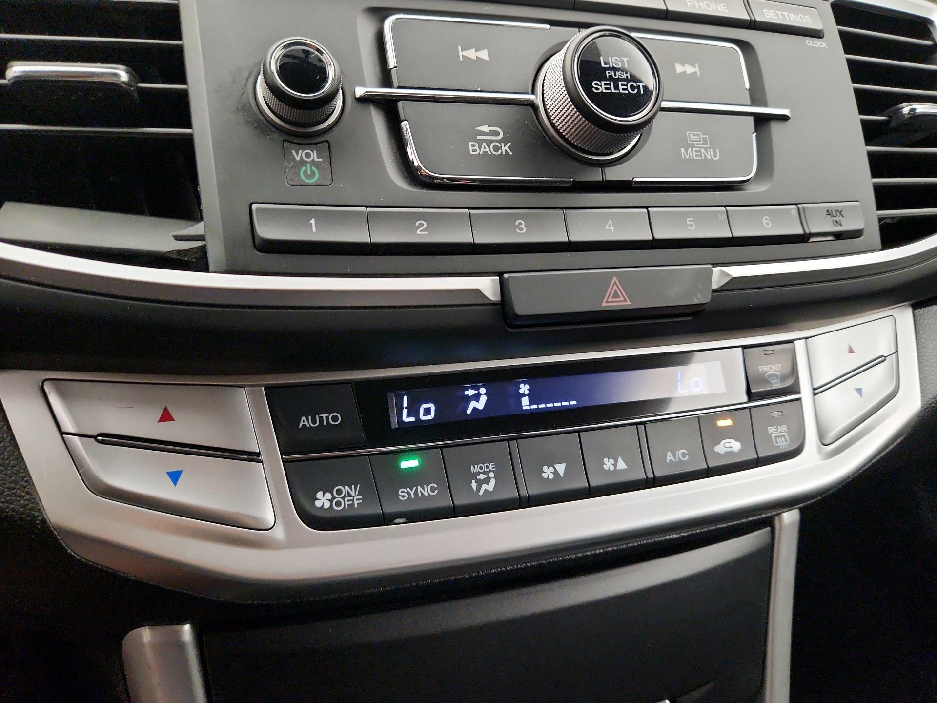 Thumbnail: 2014 Honda Accord - 16