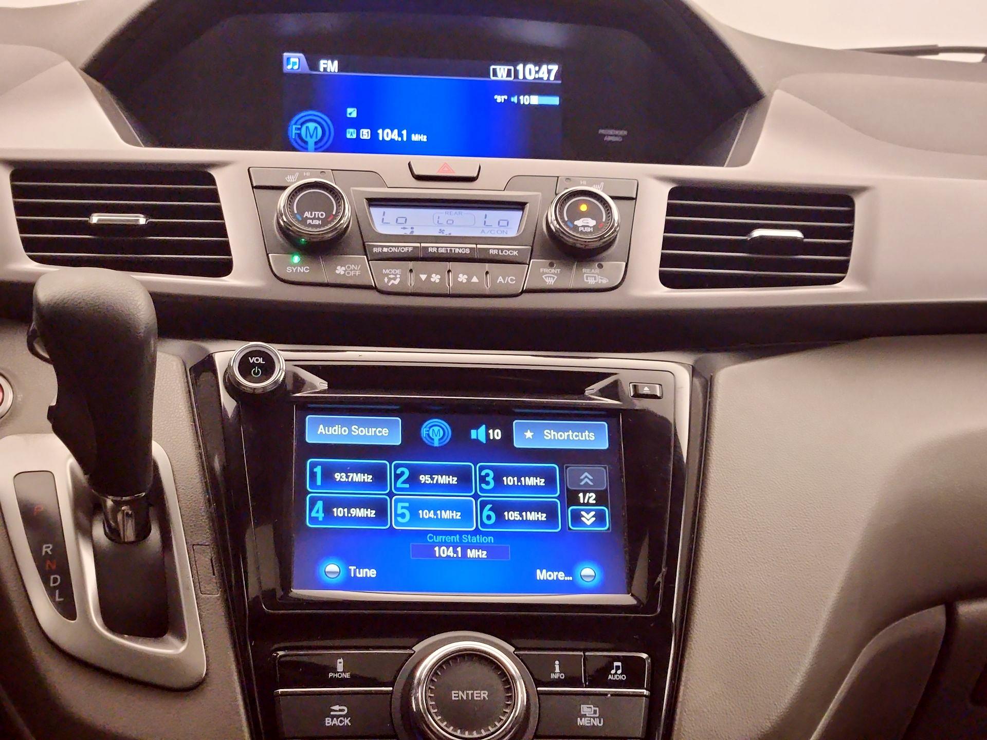 Thumbnail: 2014 Honda Odyssey - 15
