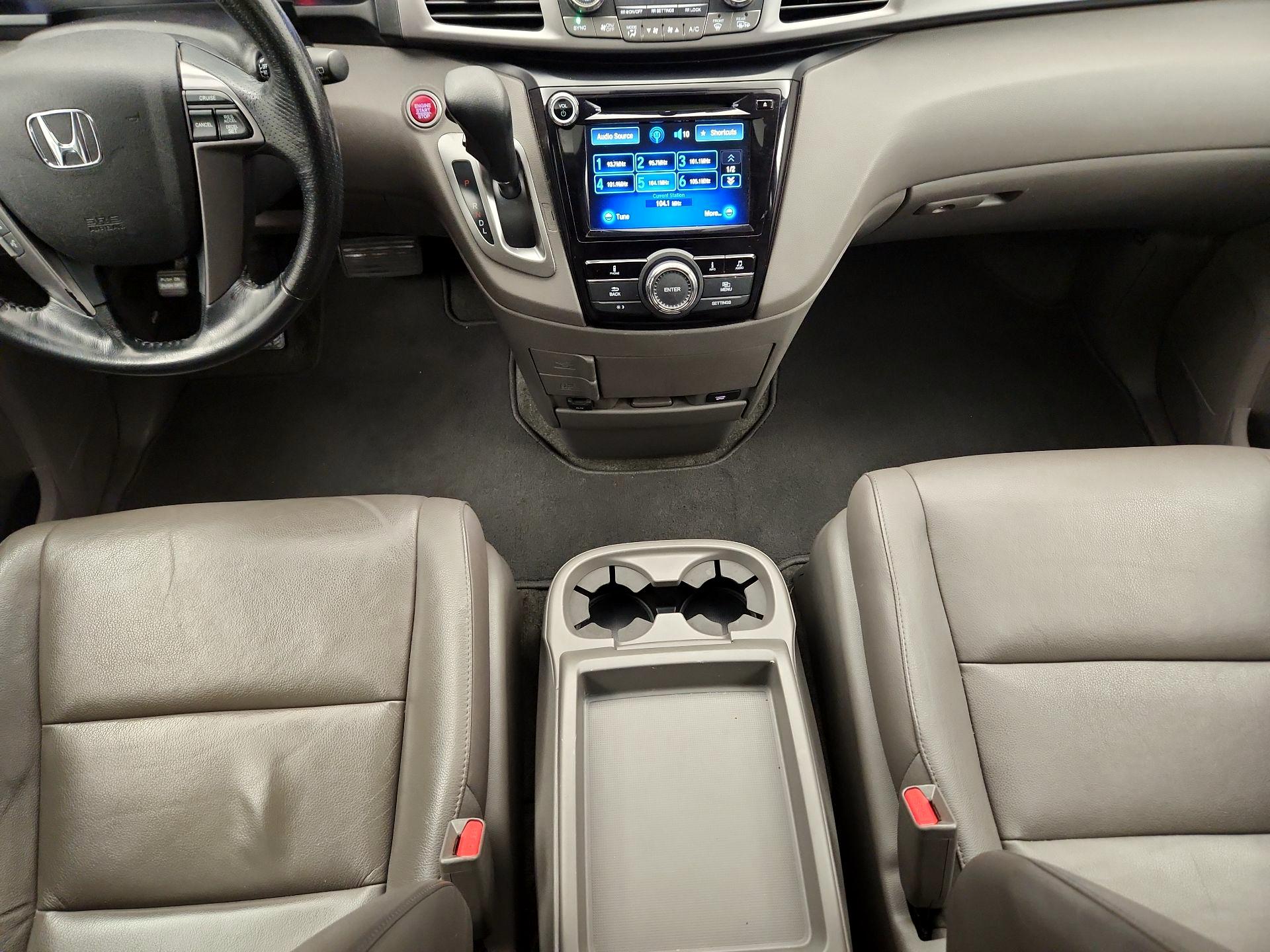 Thumbnail: 2014 Honda Odyssey - 17
