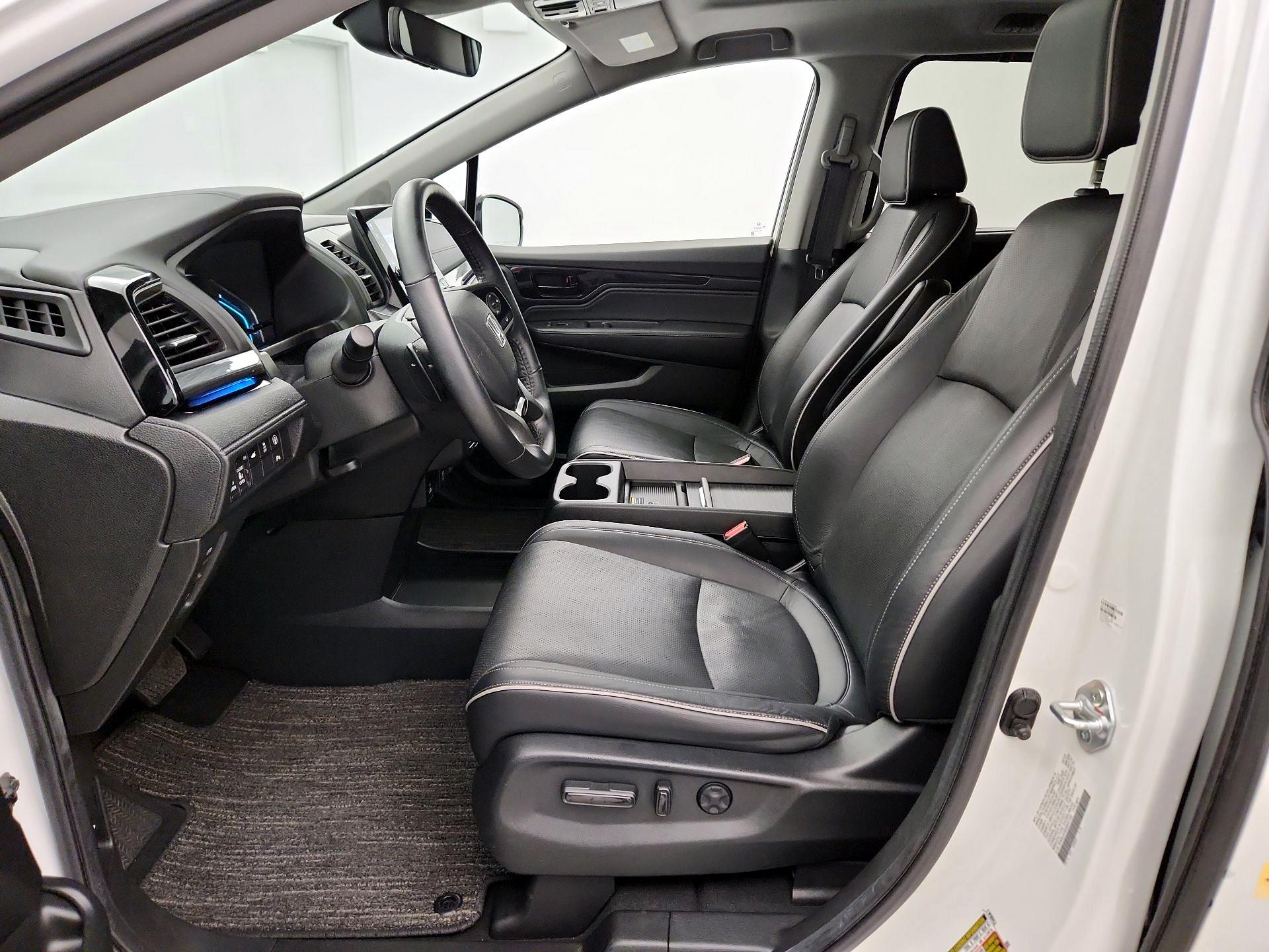 Thumbnail: 2022 Honda Odyssey - 11