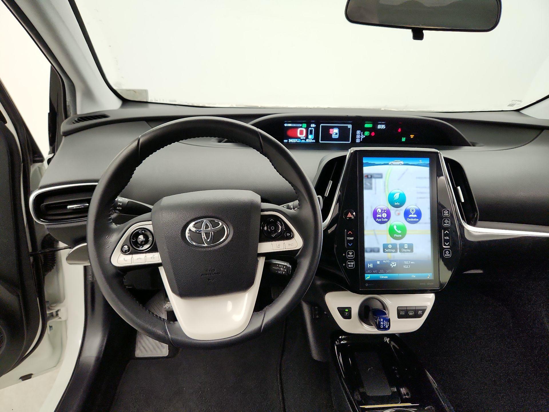 Thumbnail: 2018 Toyota Prius Prime - 10