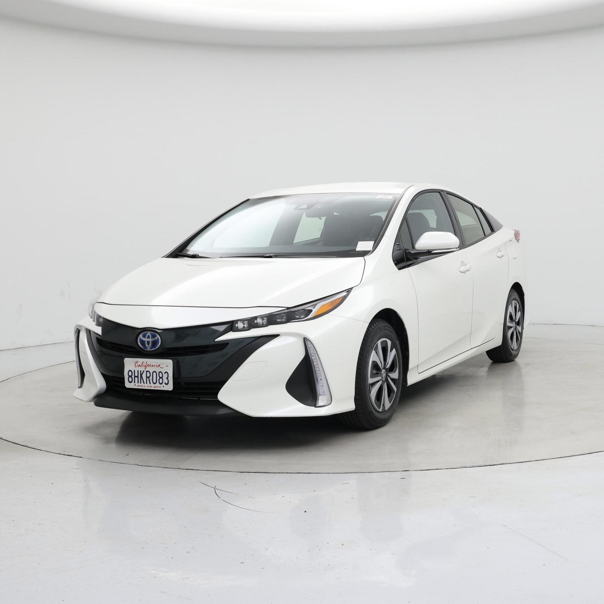 Thumbnail: 2018 Toyota Prius Prime - 4