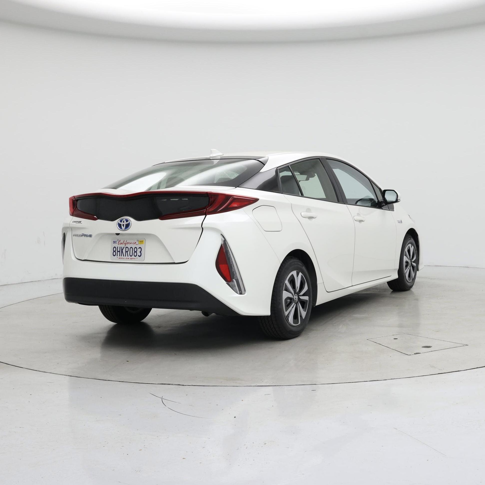 Thumbnail: 2018 Toyota Prius Prime - 8