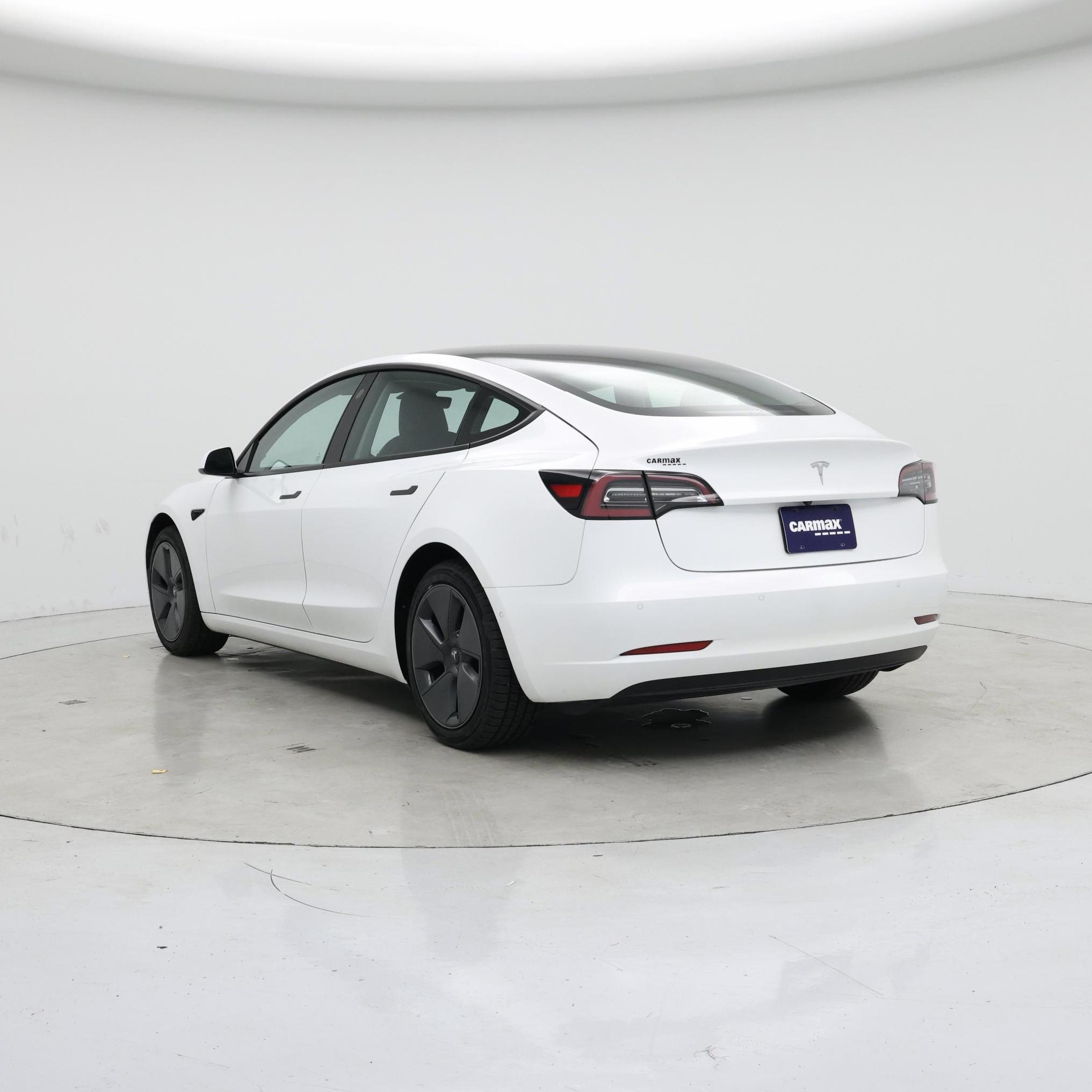 Thumbnail: 2022 Tesla Model 3 - 2