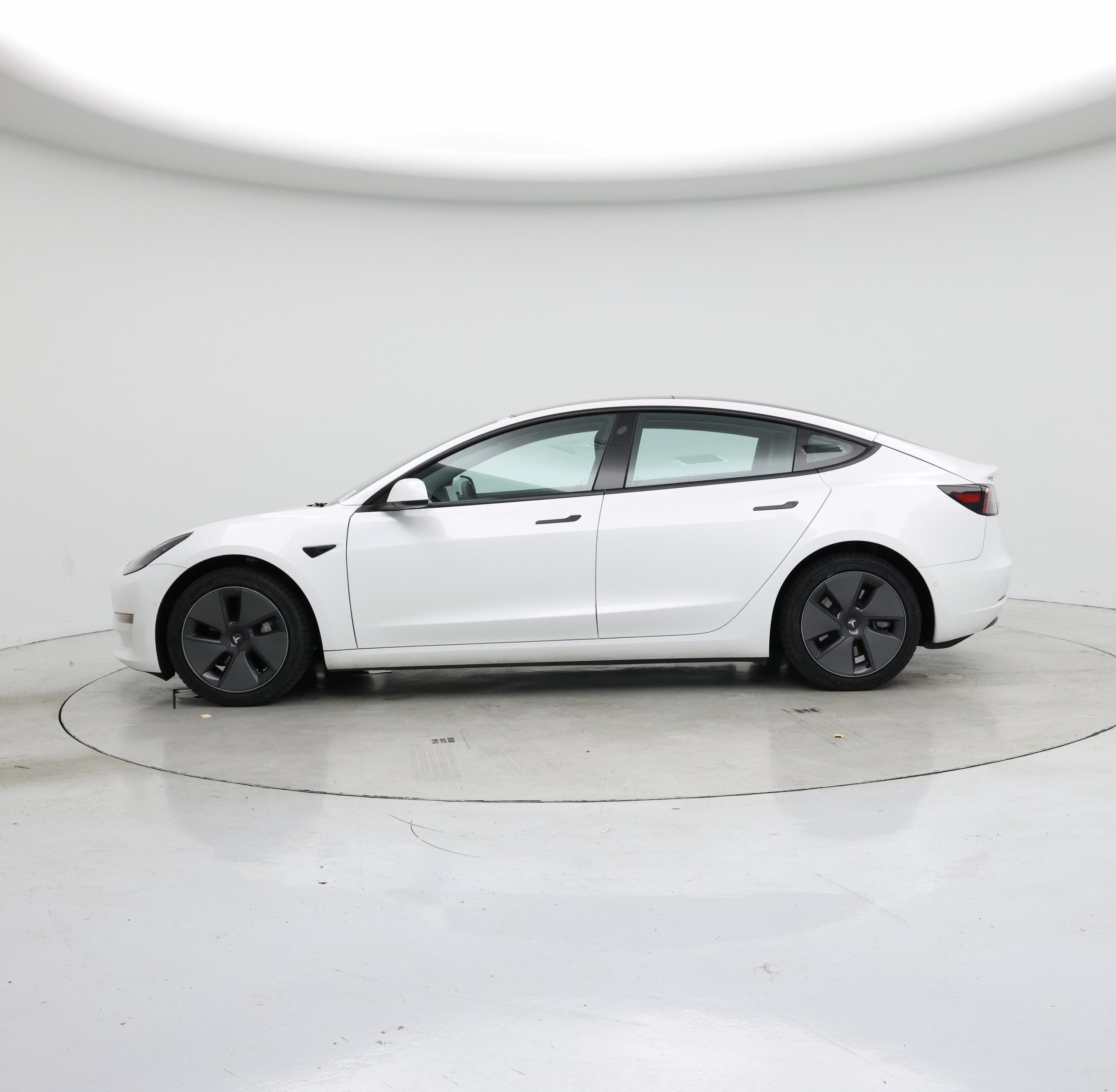 Thumbnail: 2022 Tesla Model 3 - 3