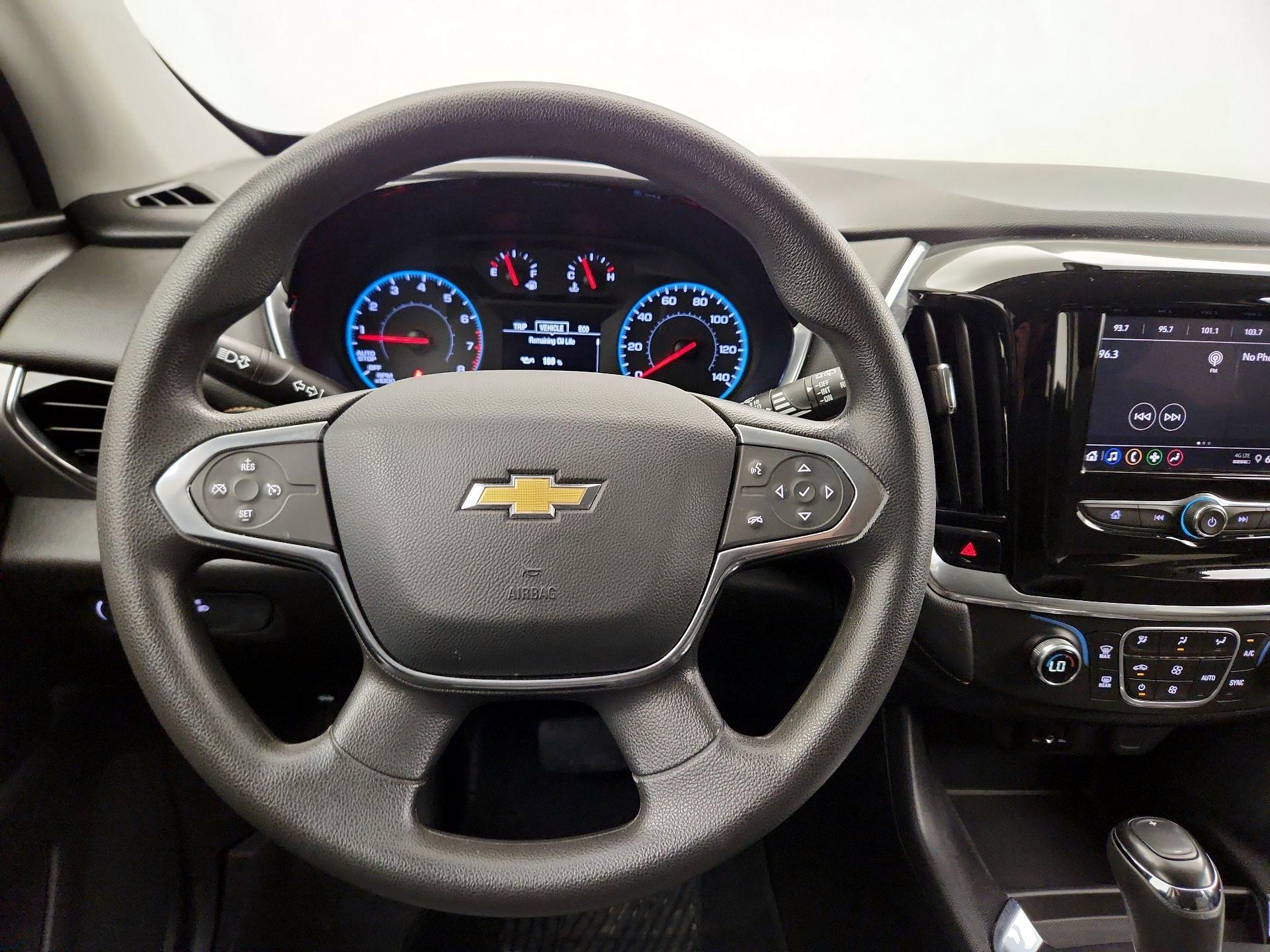 Thumbnail: 2020 Chevrolet Traverse - 10
