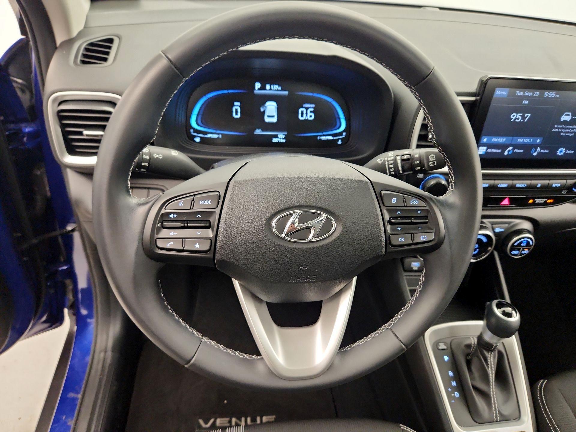 Thumbnail: 2024 Hyundai Venue - 10