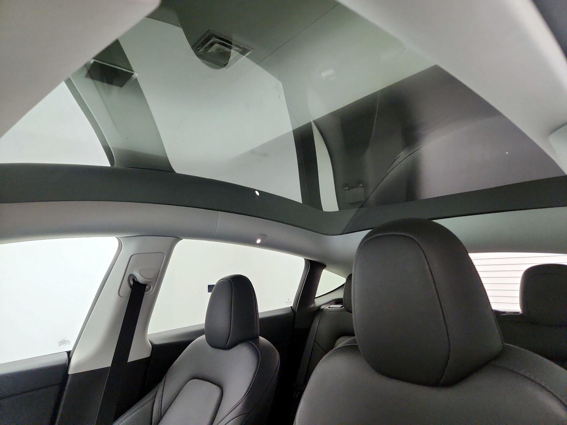 Thumbnail: 2024 Tesla Model Y - 18