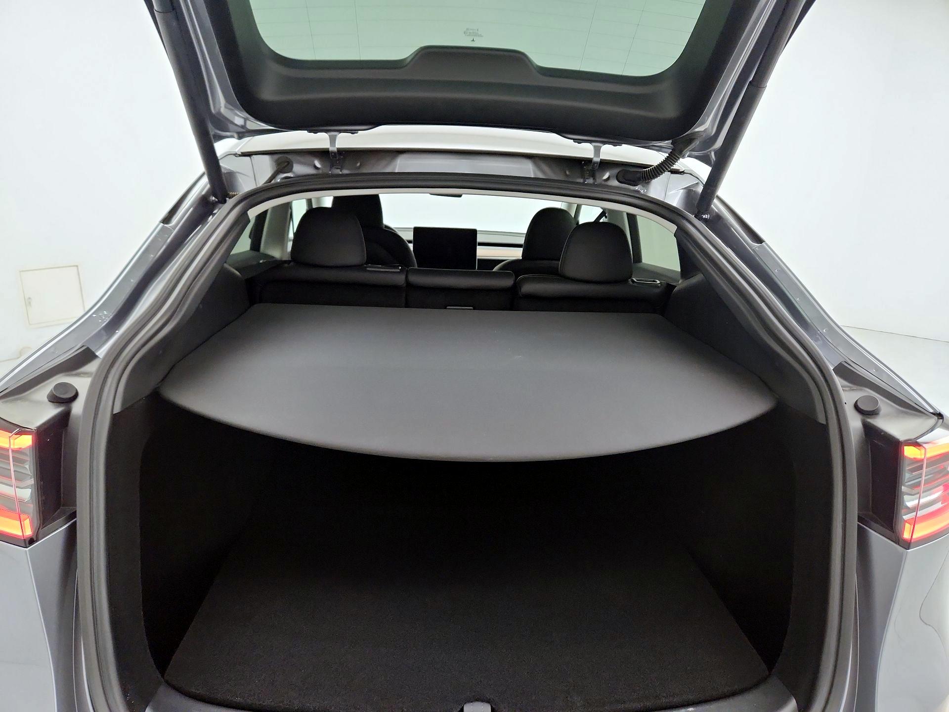 Thumbnail: 2024 Tesla Model Y - 20
