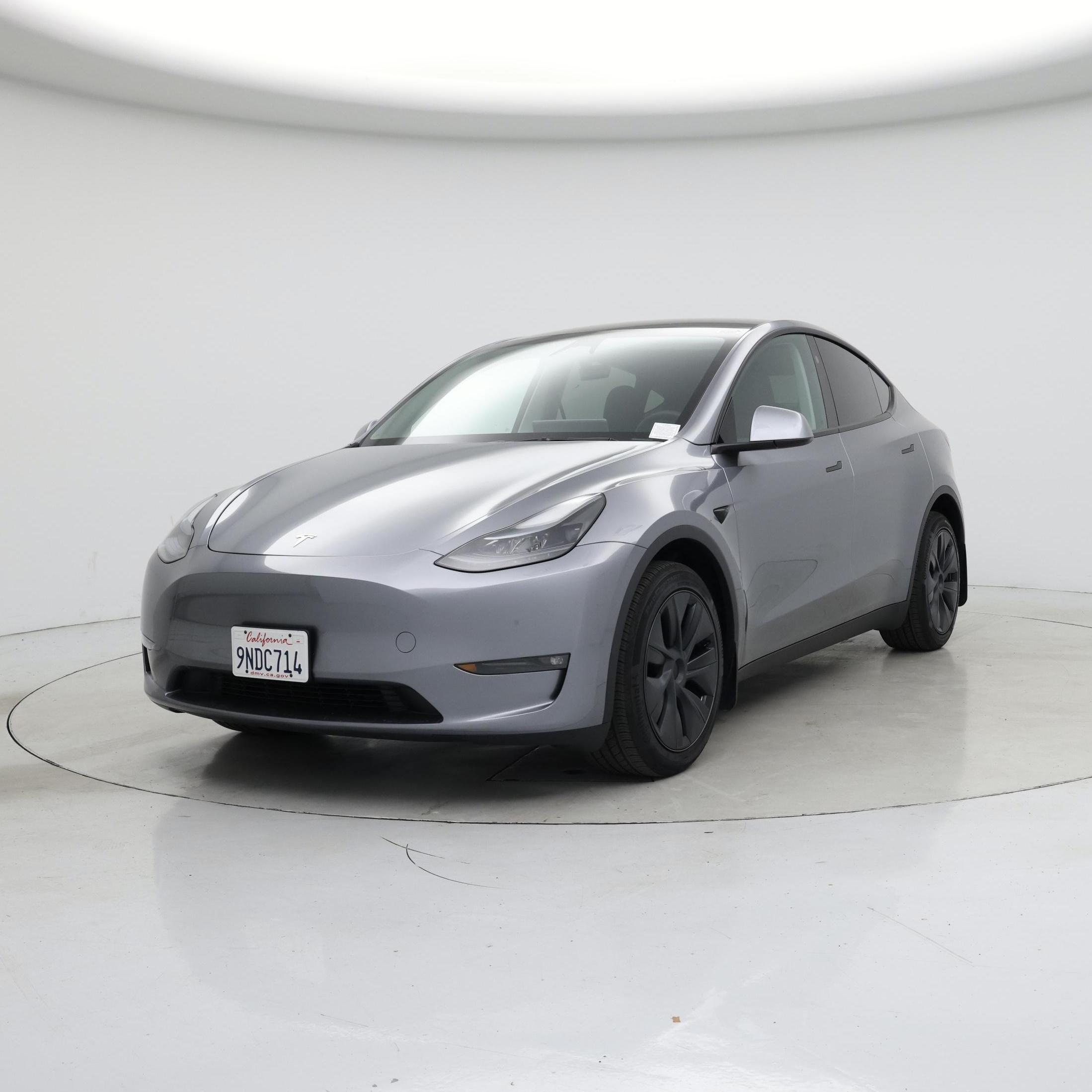 Thumbnail: 2024 Tesla Model Y - 4