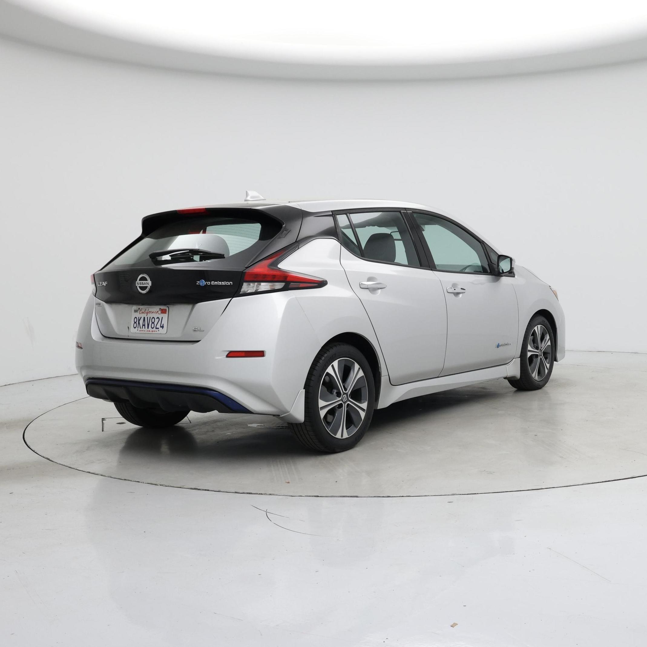 Thumbnail: 2019 Nissan Leaf - 8