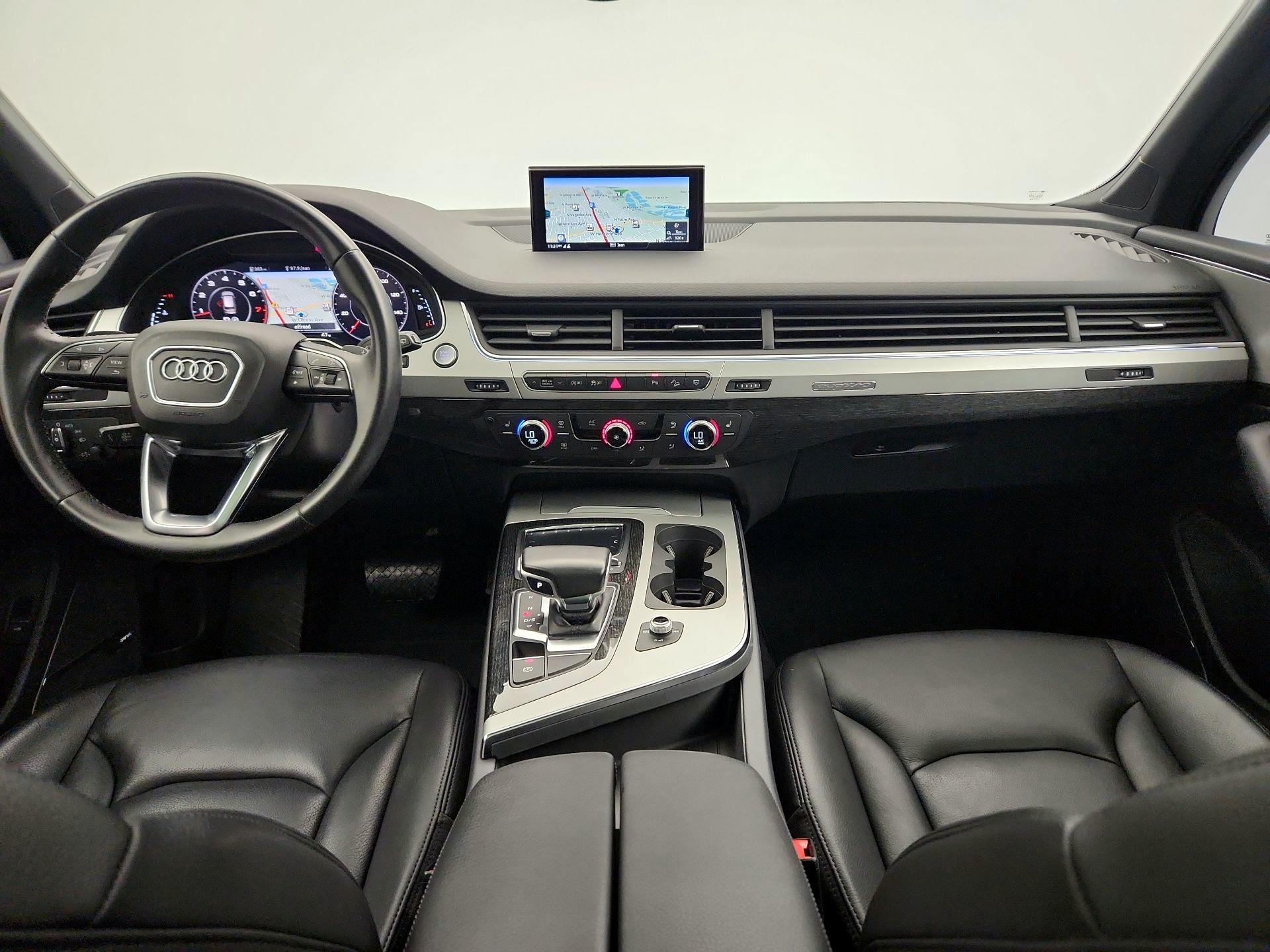 Thumbnail: 2019 Audi Q7 - 9